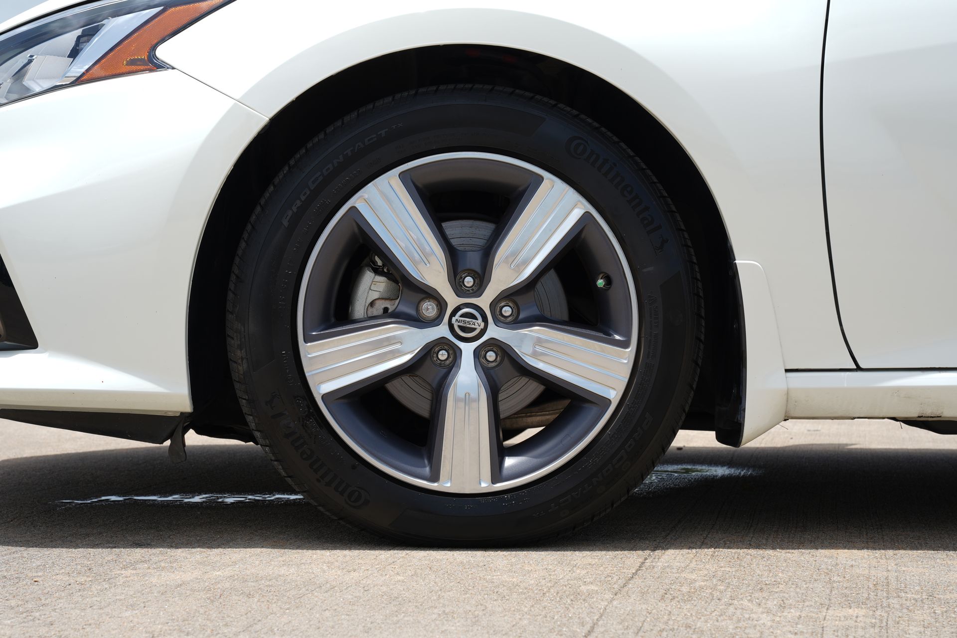 2022 Nissan Altima 2.5 SL White at DeMontrond Gulf Freeway