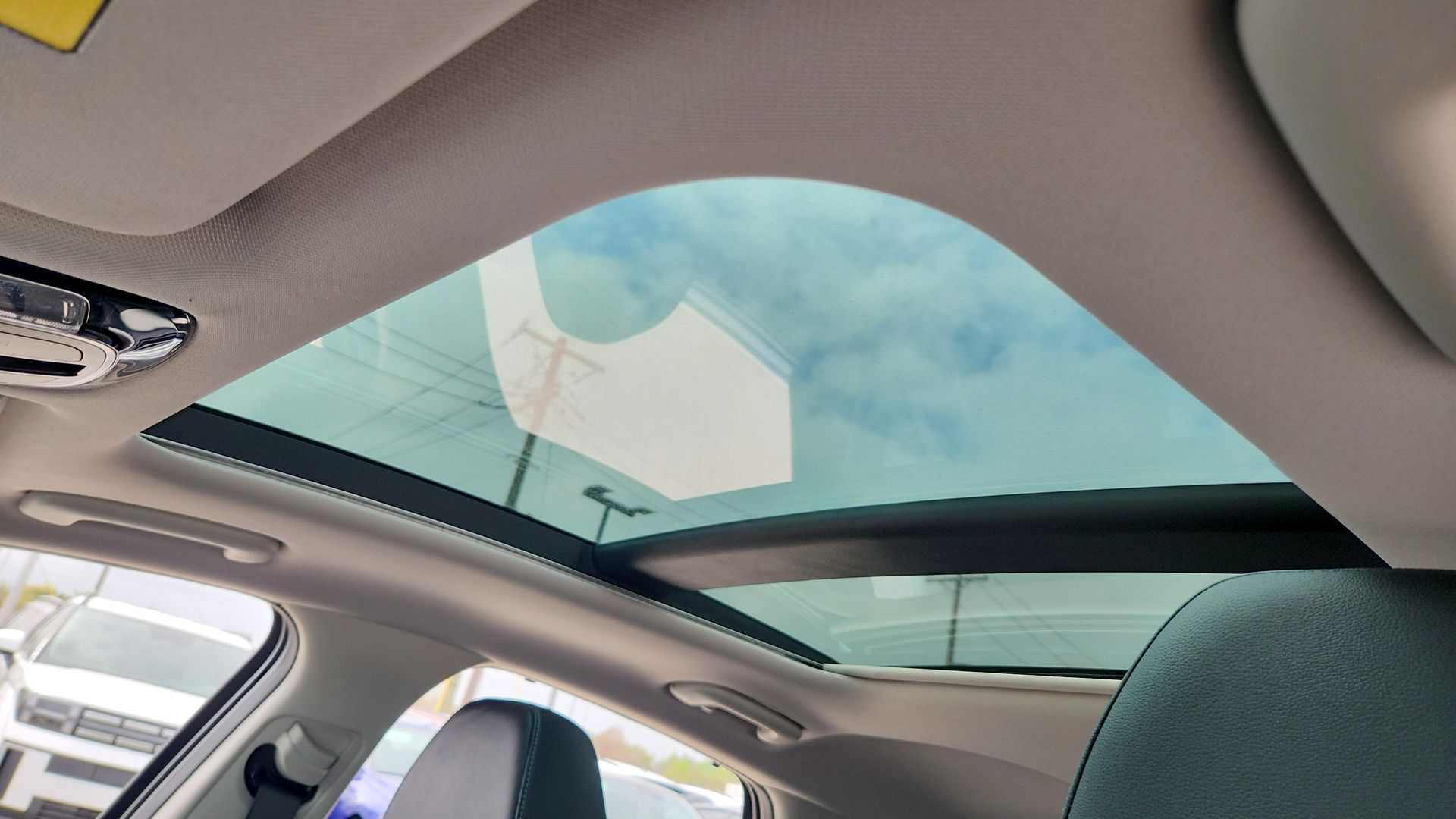 2025 Hyundai Sonata Hybrid