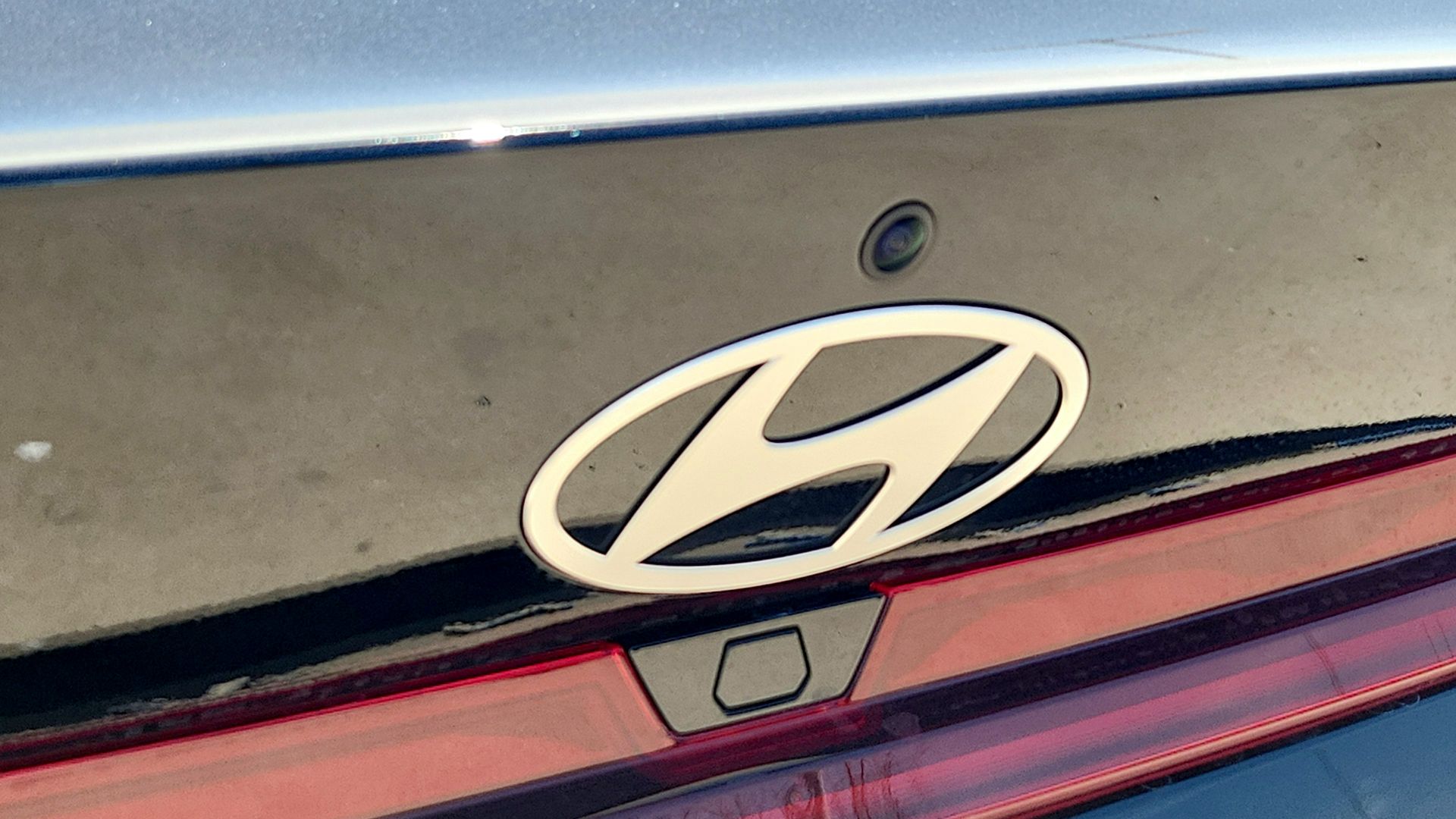 2026 Hyundai Elantra Hybrid