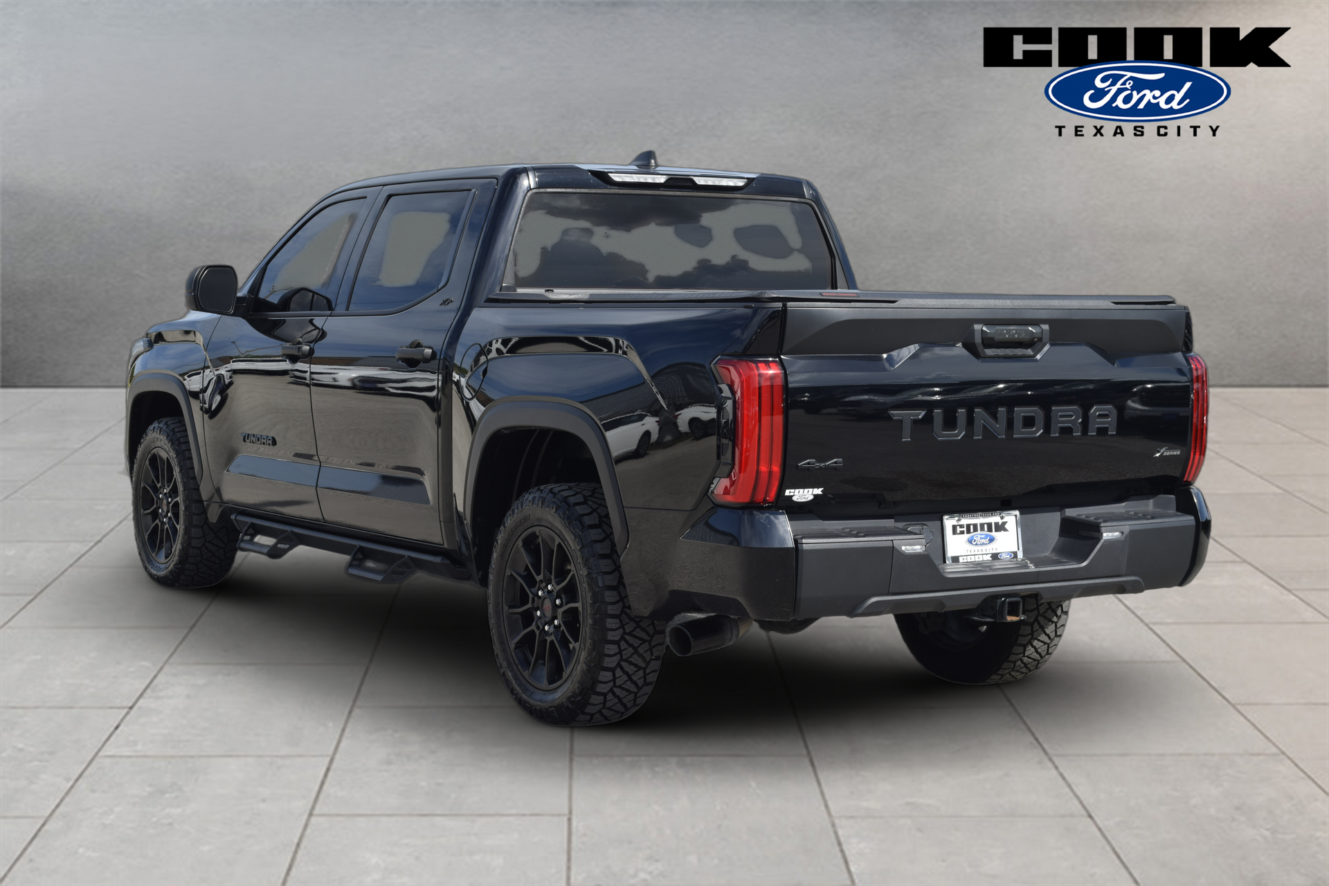 2024 Toyota Tundra SR5 - 3