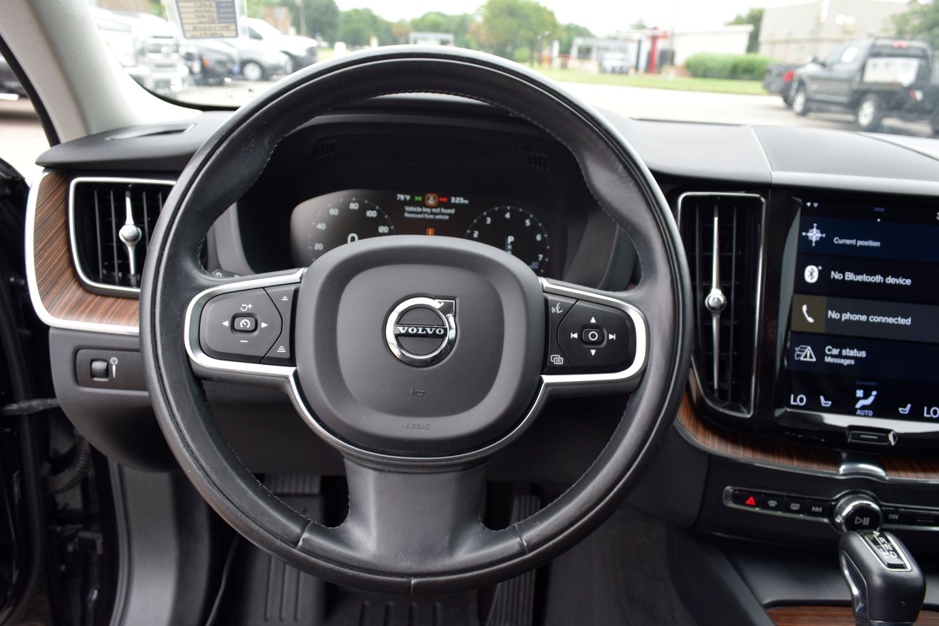 2021 Volvo XC60 T5 Momentum - 5
