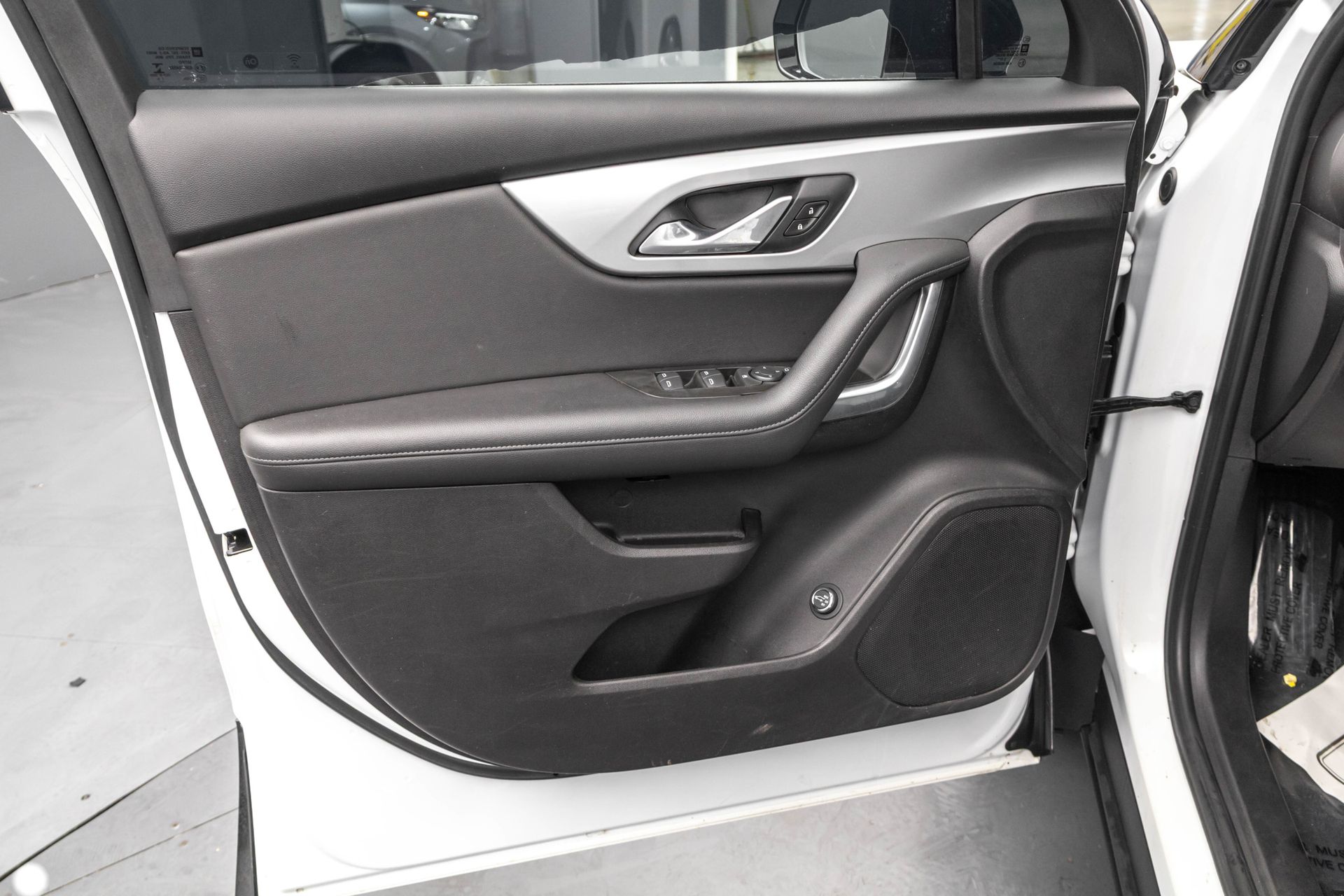 2020 CHEVROLET BLAZER - Image 27