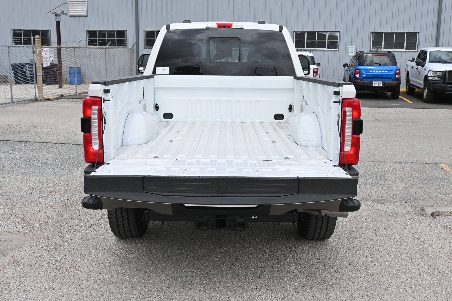 2026 Ford F-350SD King Ranch White at EAG Ford Navasota