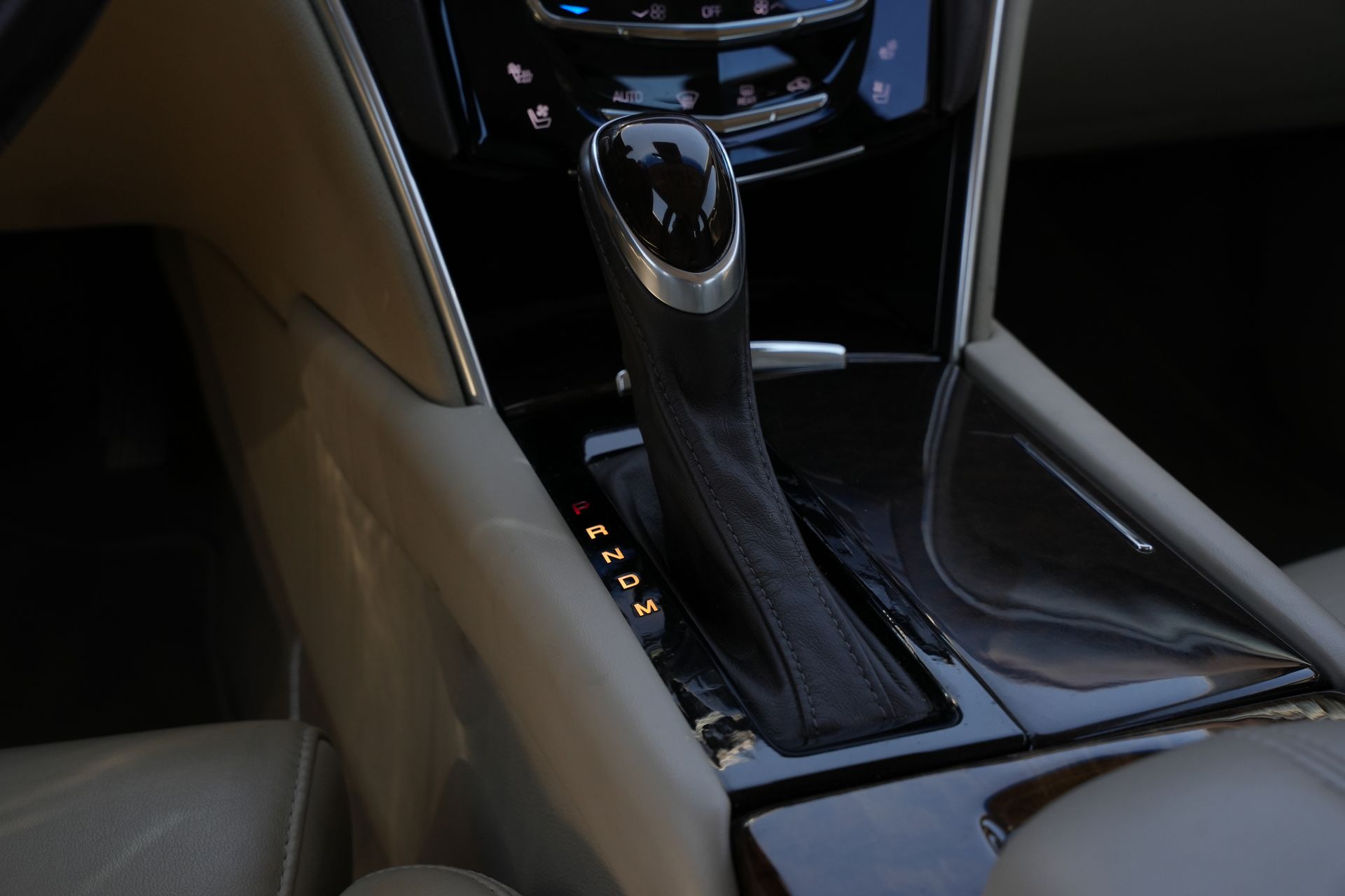 2013 Cadillac XTS Luxury Silver at Emmons Autoplex