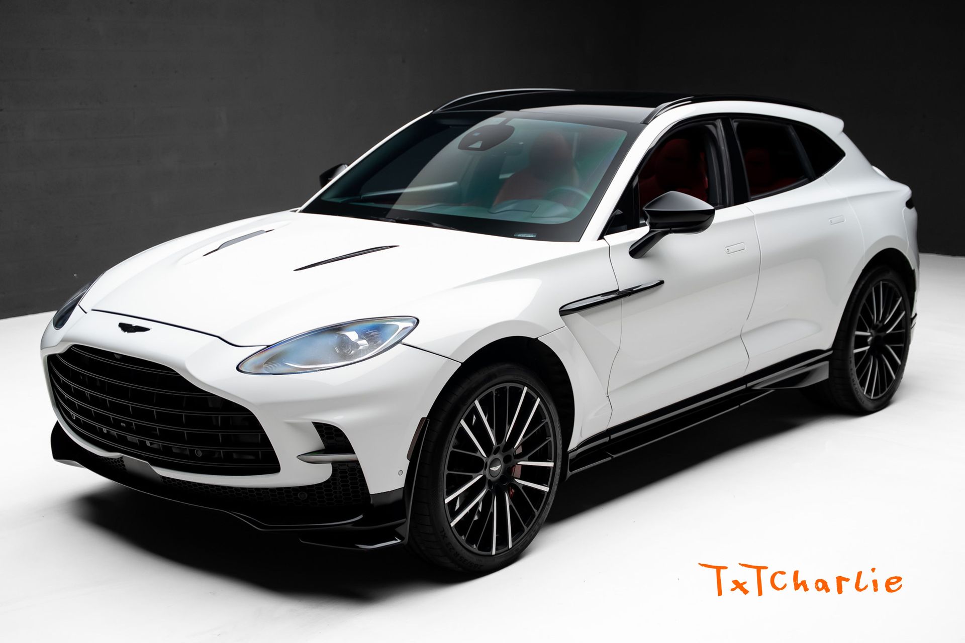 White 2023 Aston Martin DBX SUV / Crossover All-Wheel Drive 9-Speed Automatic