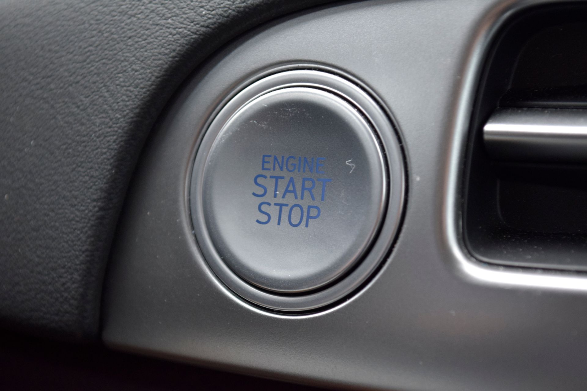 2023 Hyundai Palisade Limited Silver at Shottenkirk Kia Fort Bend