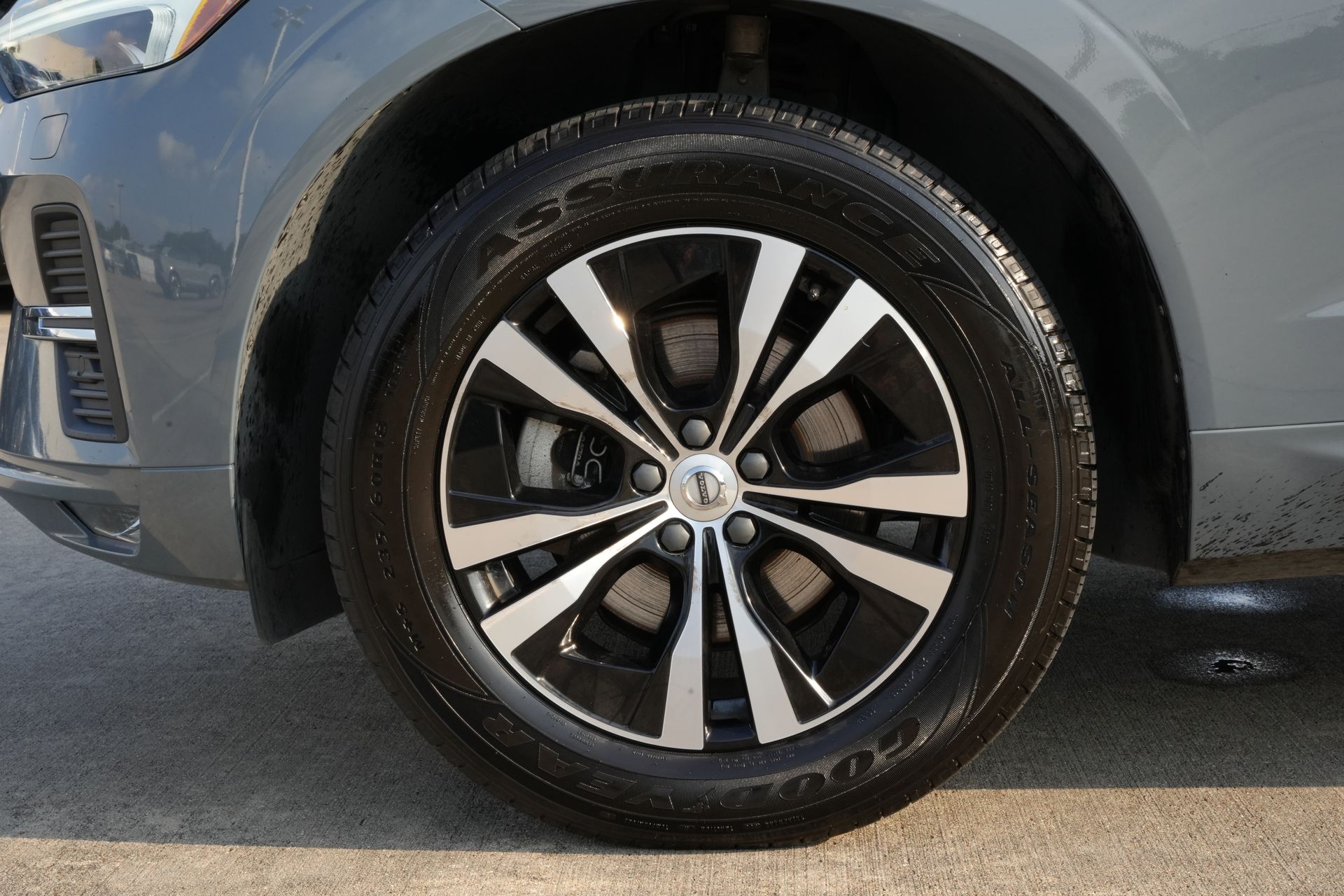 2023 Volvo XC60 B5 Core Gray at Ultimate Motorsports