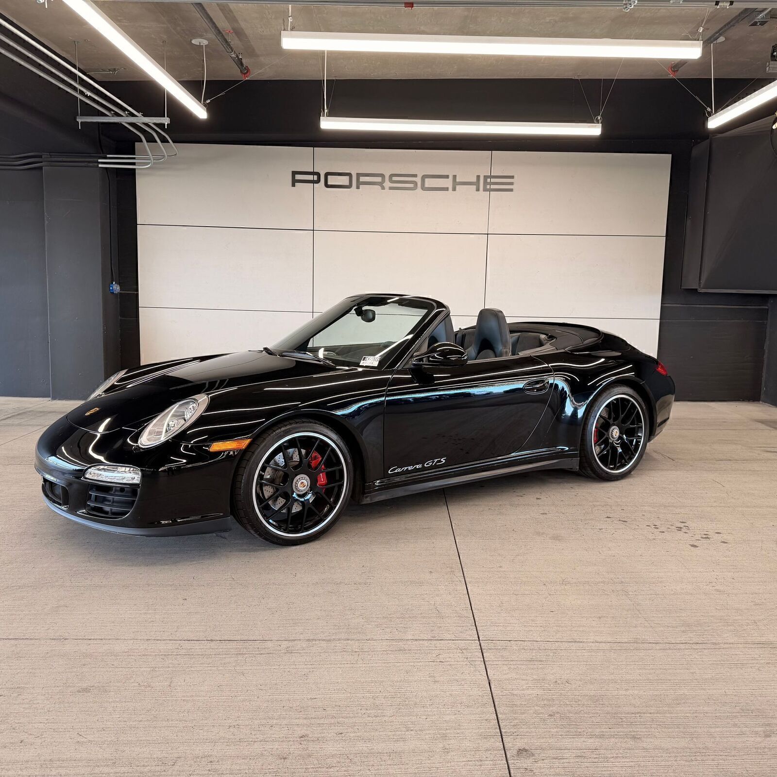 Black 2012 Porsche 911 Convertible Rear-Wheel Drive 7-Speed Automatic