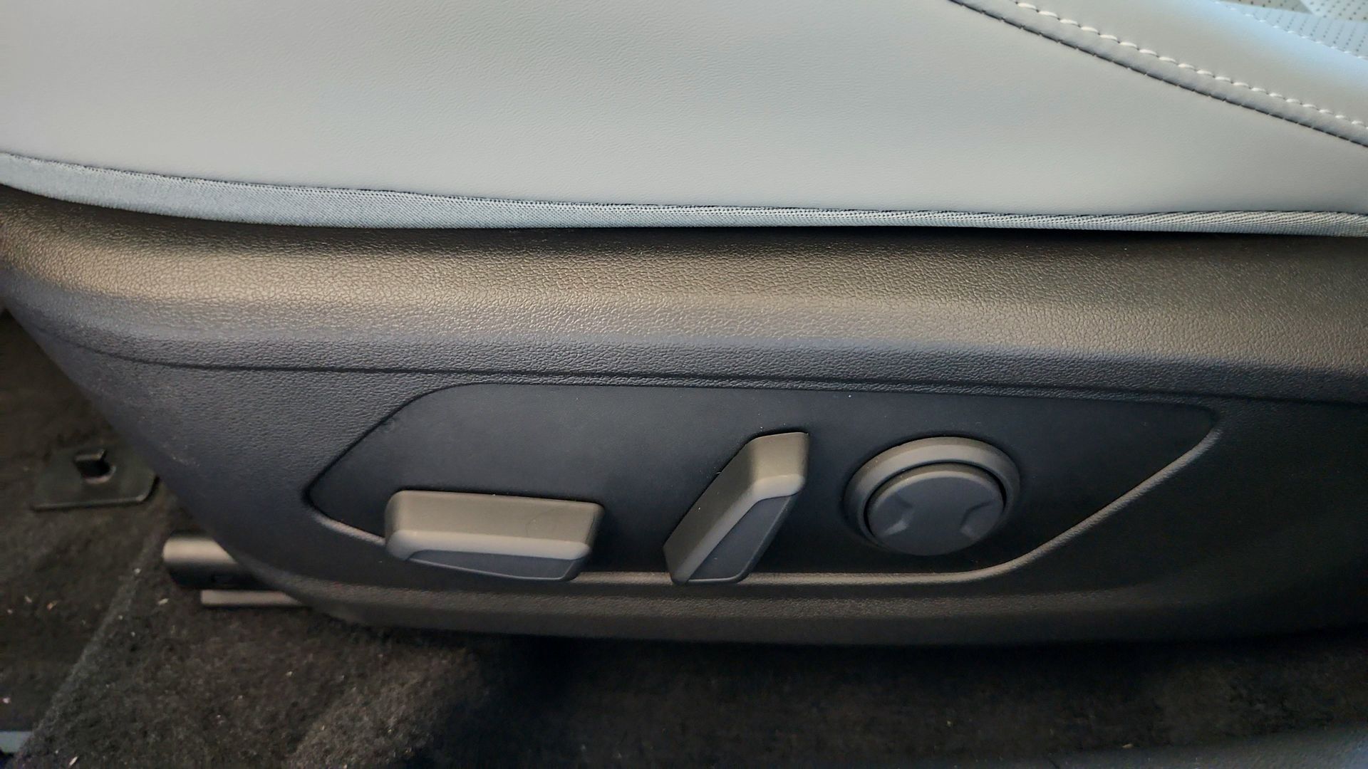 2026 Hyundai Elantra Hybrid