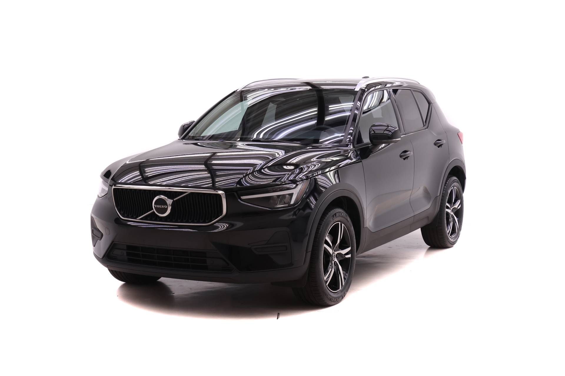 Onyx Black Metallic 2023 Volvo XC40 B5 Core AWD SUV / Crossover All-Wheel Drive Automatic