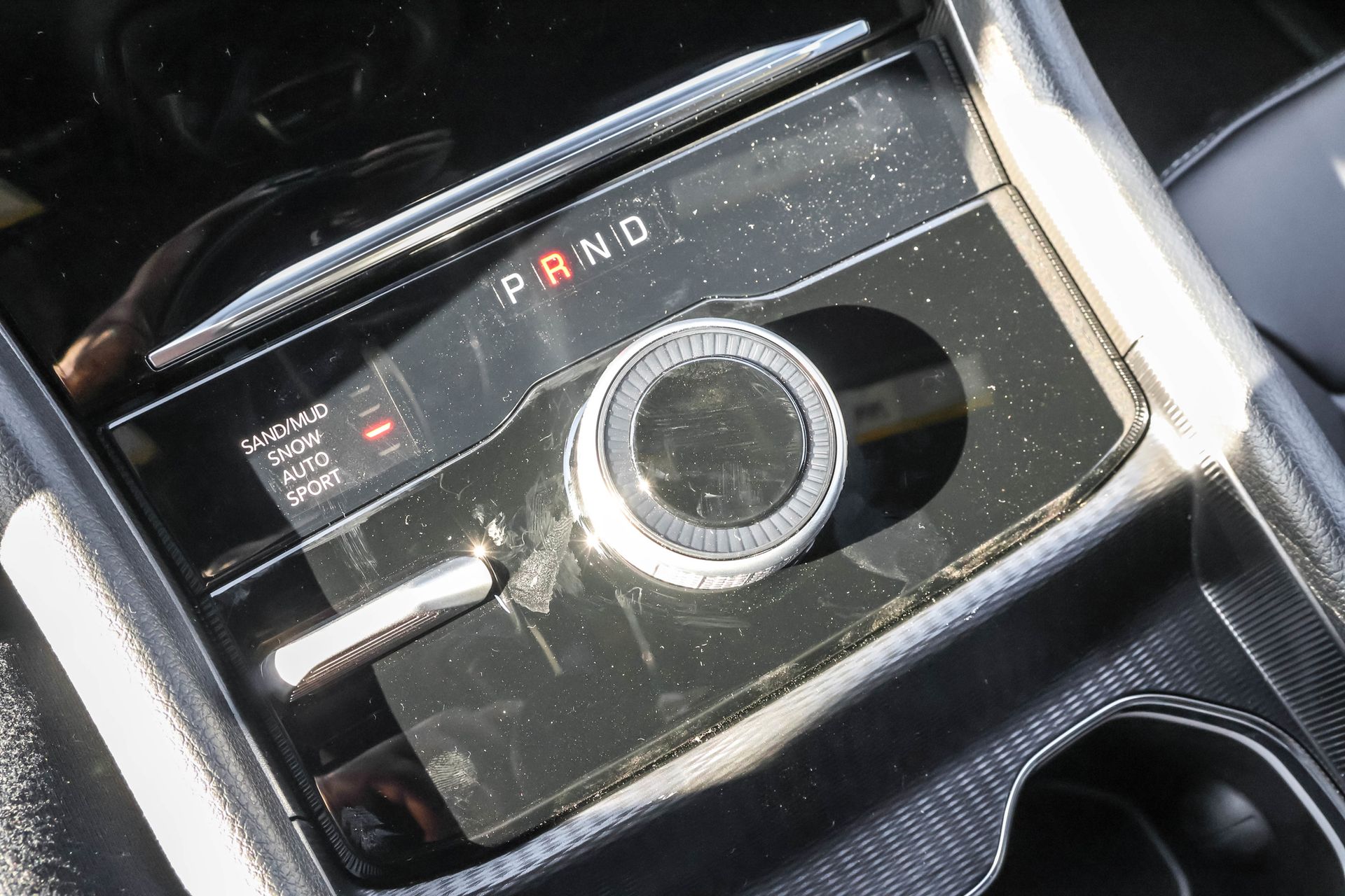 2025 JEEP GRAND CHEROKEE - Image 21