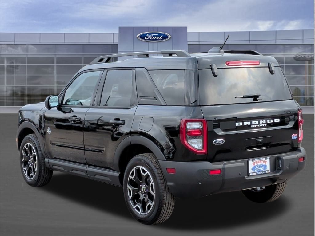 2025 Ford Bronco Sport Outer Banks - 2