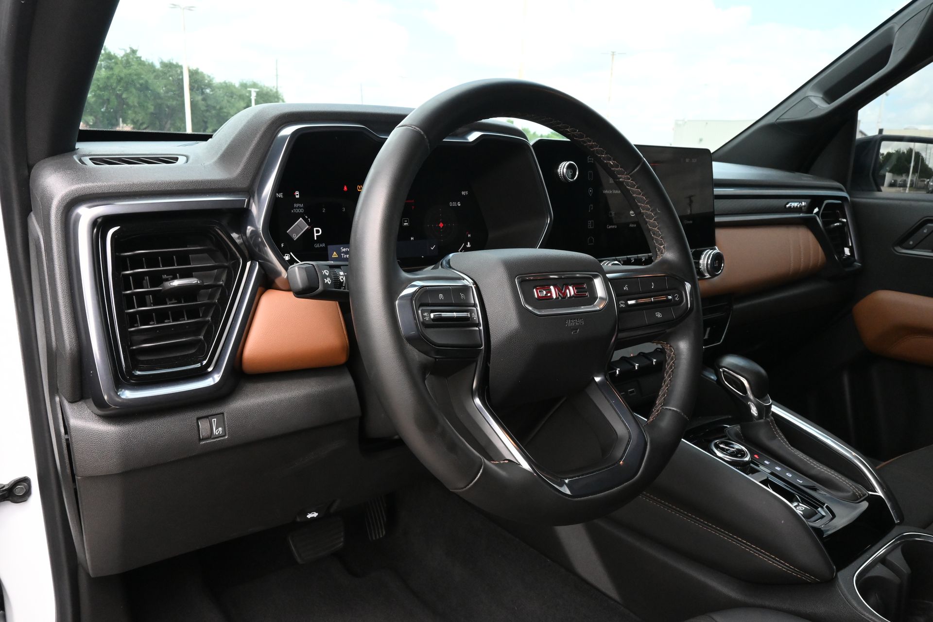 2024 GMC Canyon AT4 White at Big Star Buick GMC