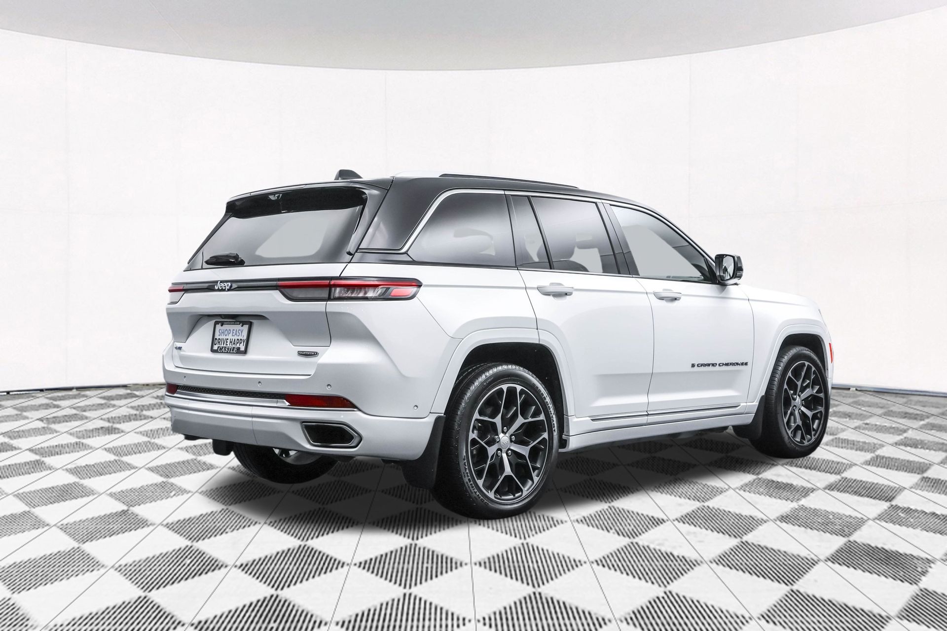 2022 JEEP GRAND CHEROKEE - Image 43