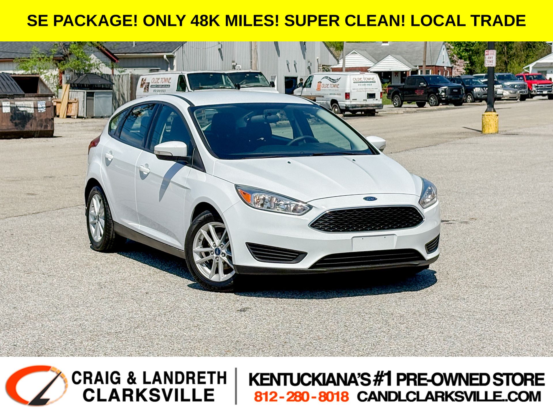 Oxford White 2017 Ford Focus SE Hatchback Hatchback Front-Wheel Drive 6-Speed Automatic