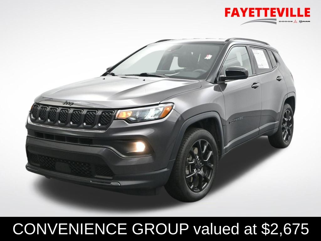 Diamond Black Crystal Pearlcoat 2024 Jeep Compass SUV / Crossover Four-Wheel Drive 8-Speed Automatic