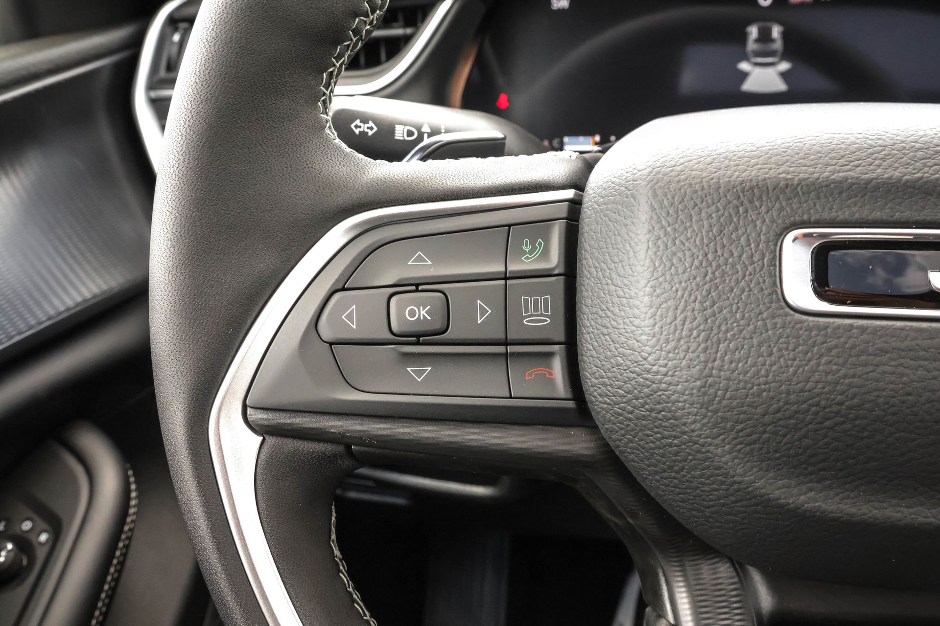 2025 JEEP GRAND CHEROKEE - Image 24