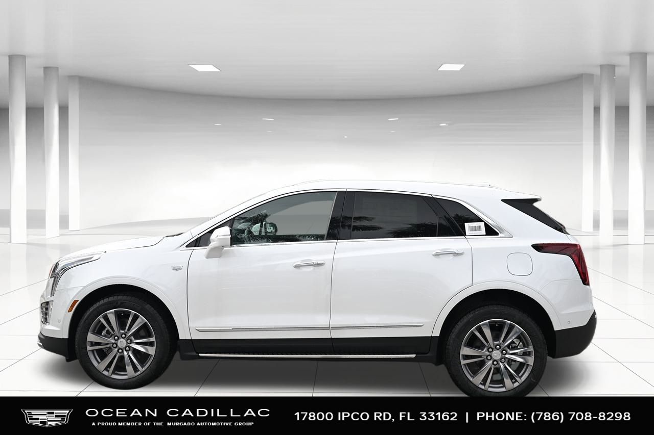 2024 Cadillac XT5 Premium Luxury 2