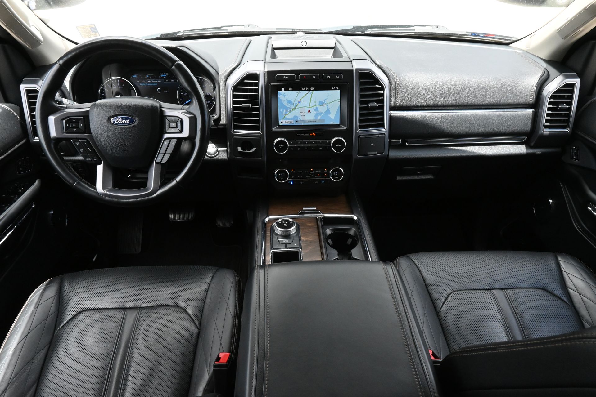 2018 Ford Expedition Platinum Silver at Community Honda