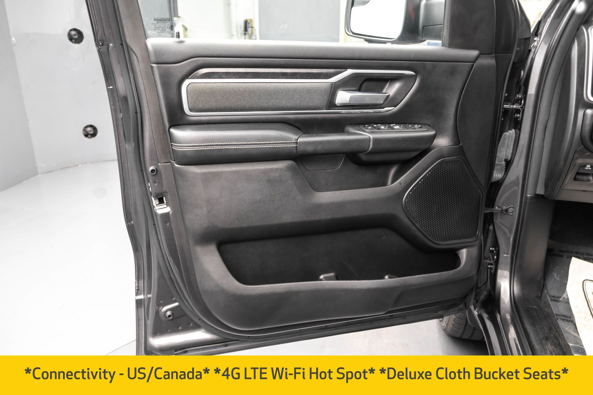 2022 RAM 1500 - Image 33