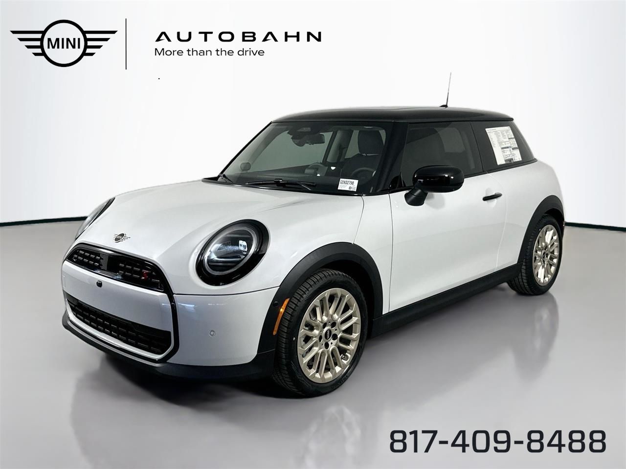 Nanuq White Metallic 2025 MINI Cooper S 2-Door Hatchback FWD Hatchback Front-Wheel Drive 7-Speed Automatic