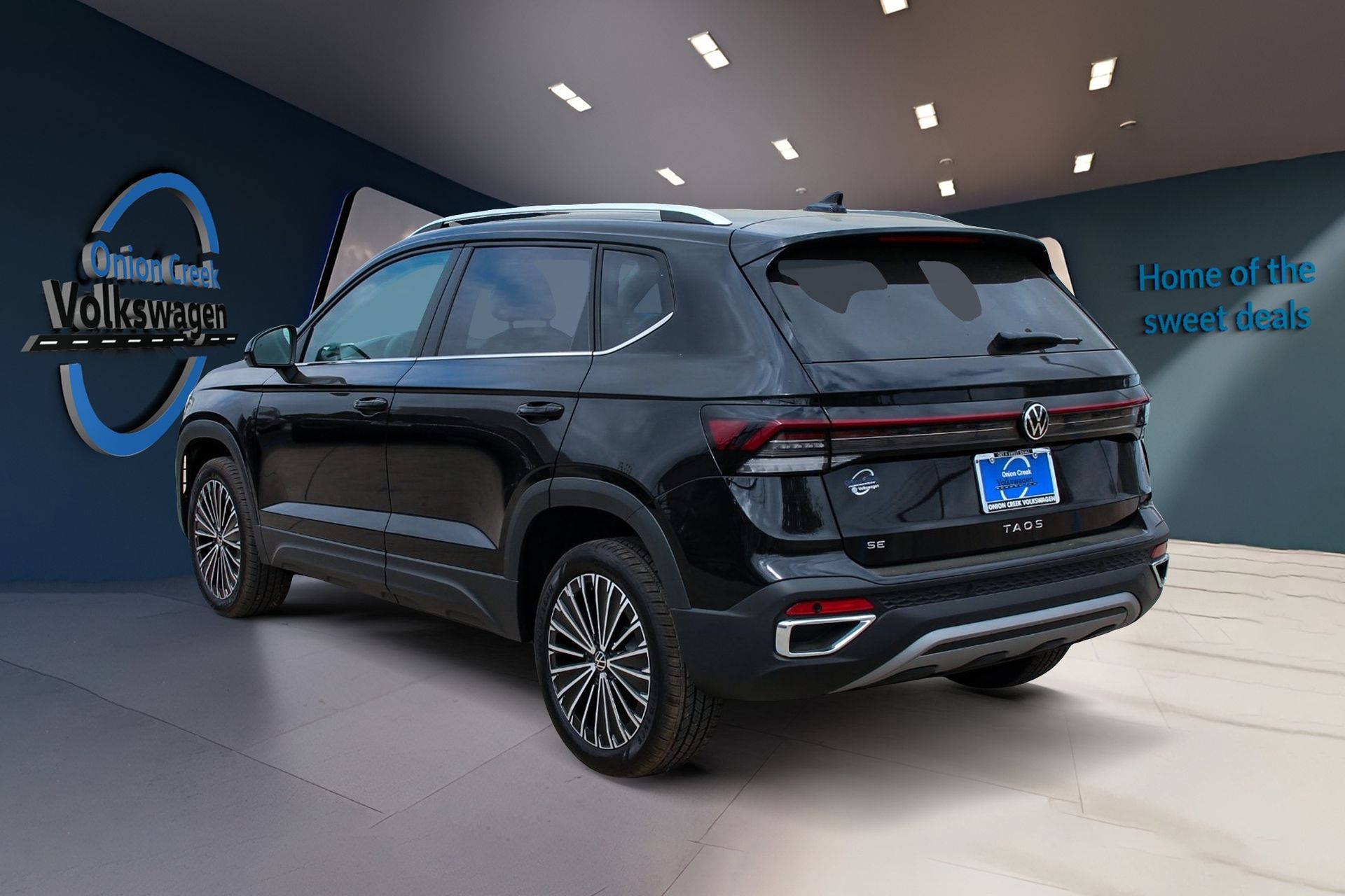 View vehicle photo 6