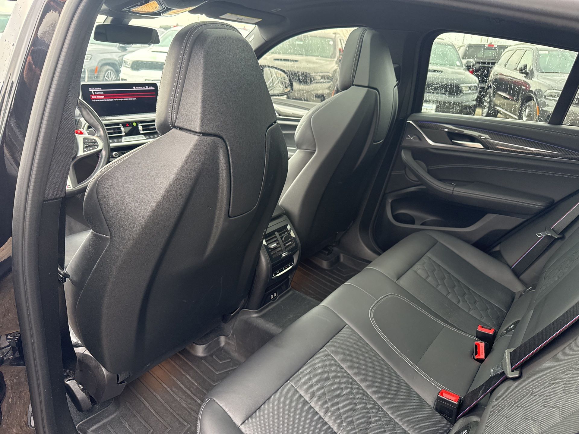 2022 BMW X4 - Image 12