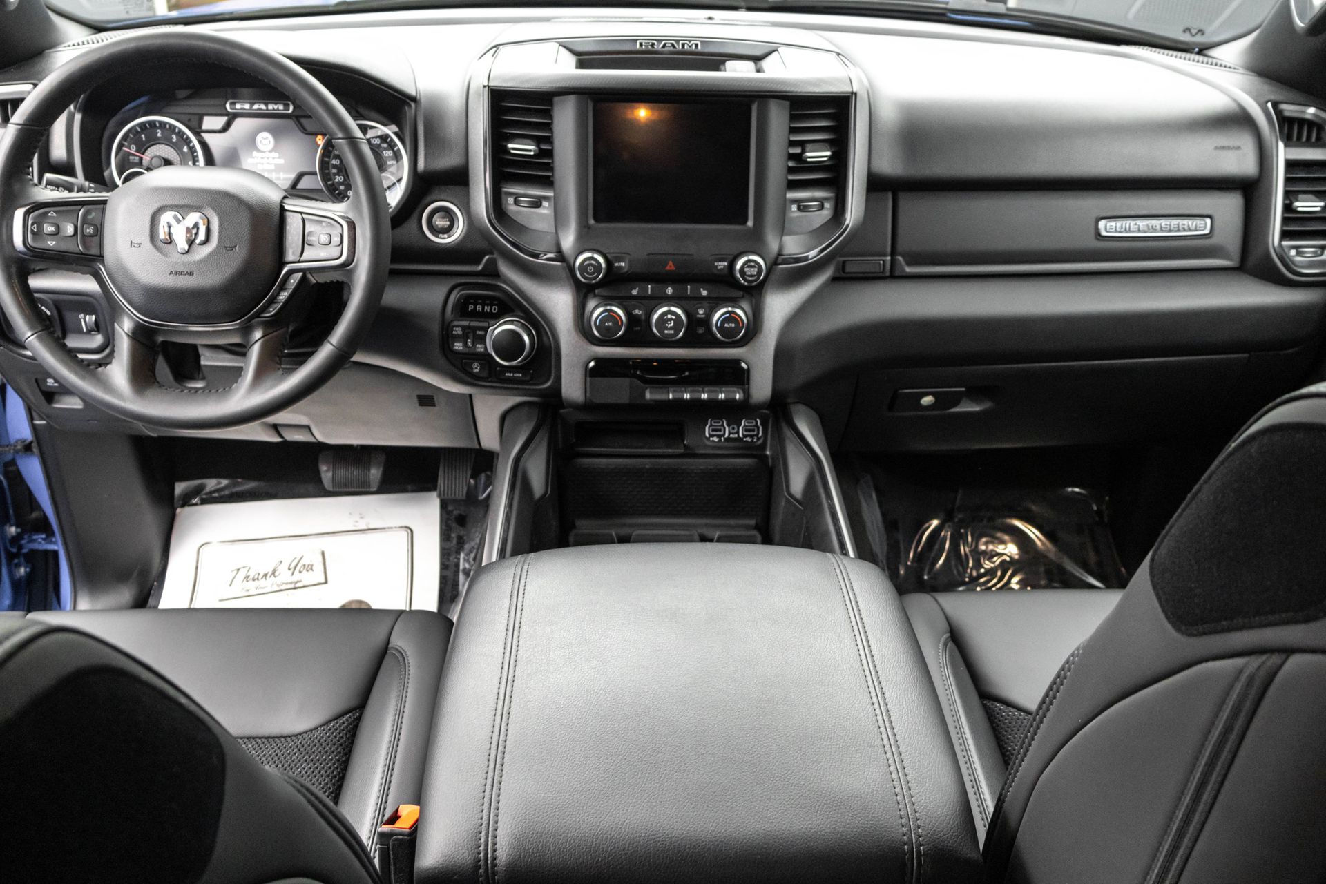 2023 RAM 1500 - Image 32