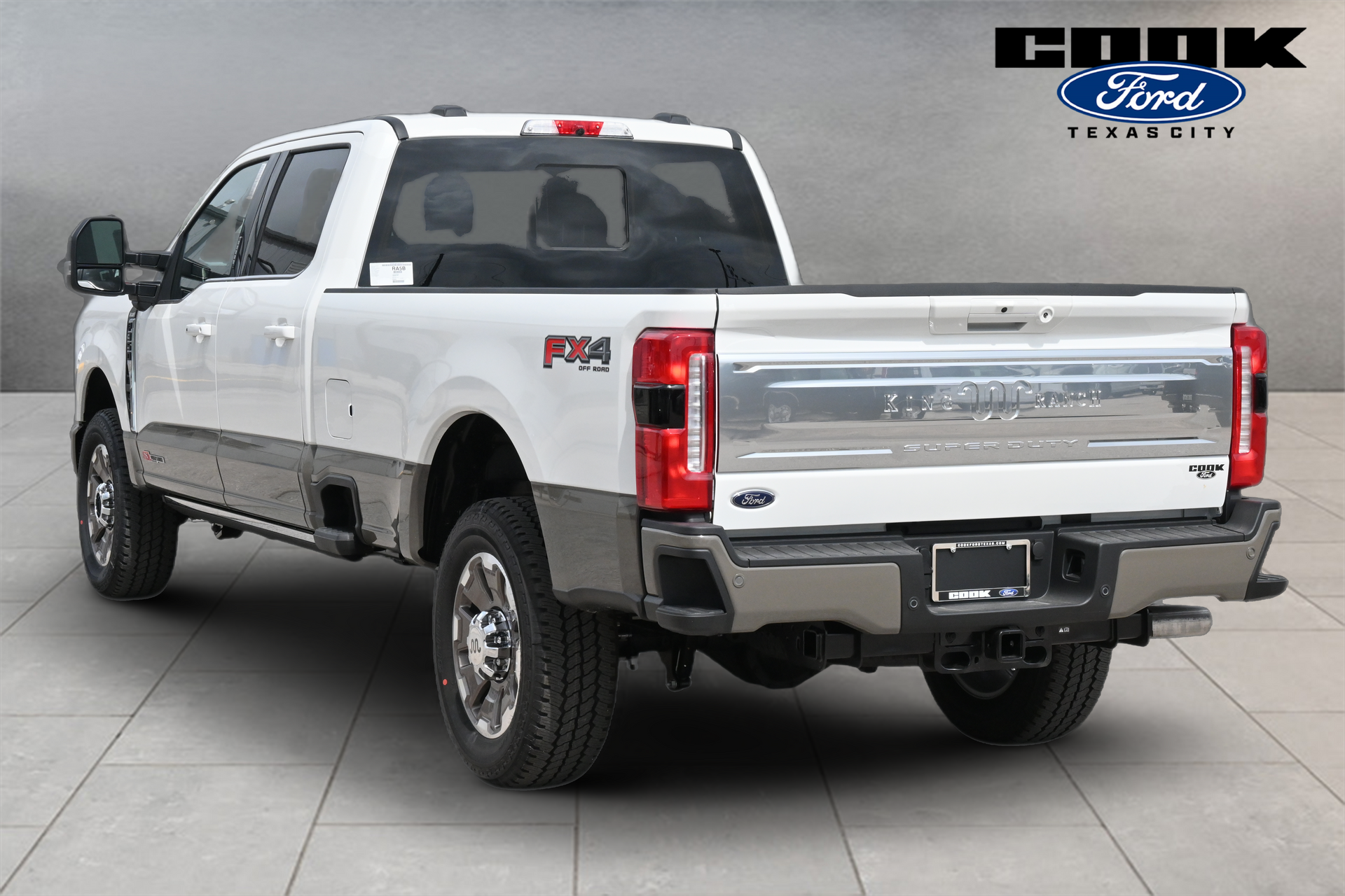 2026 Ford F-350SD King Ranch White at EAG Ford Navasota