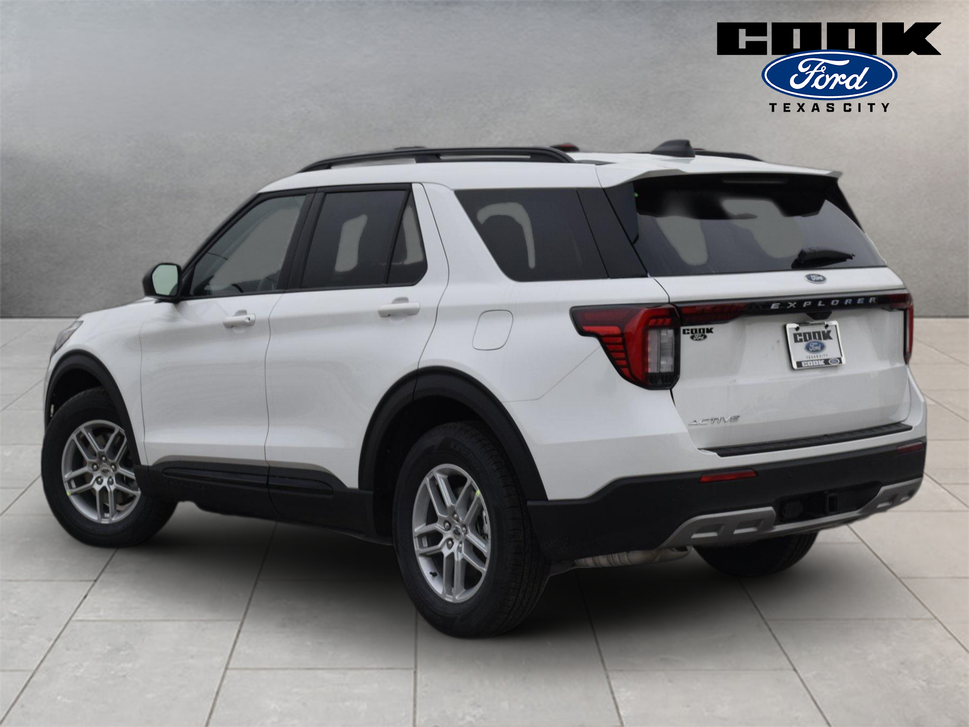 2026 Ford Explorer Active - 3