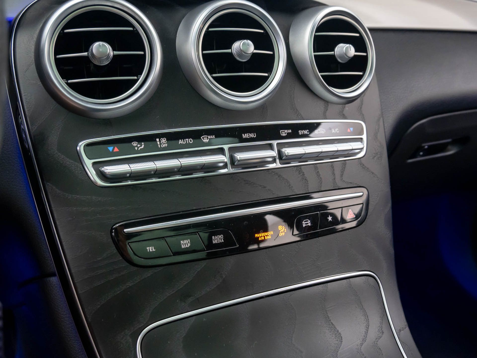 2022 Mercedes-Benz GLC GLC 43 AMG photo