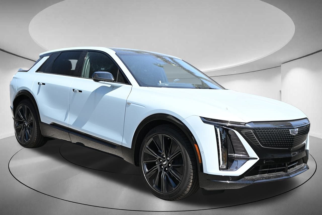 2024 Cadillac LYRIQ Sport 7