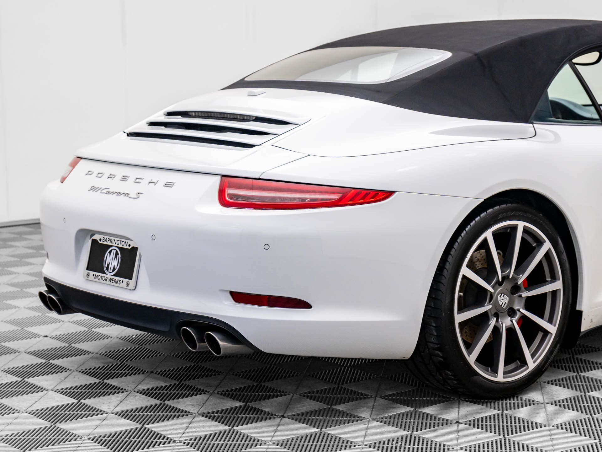 2013 Porsche 911 Carrera 4S photo