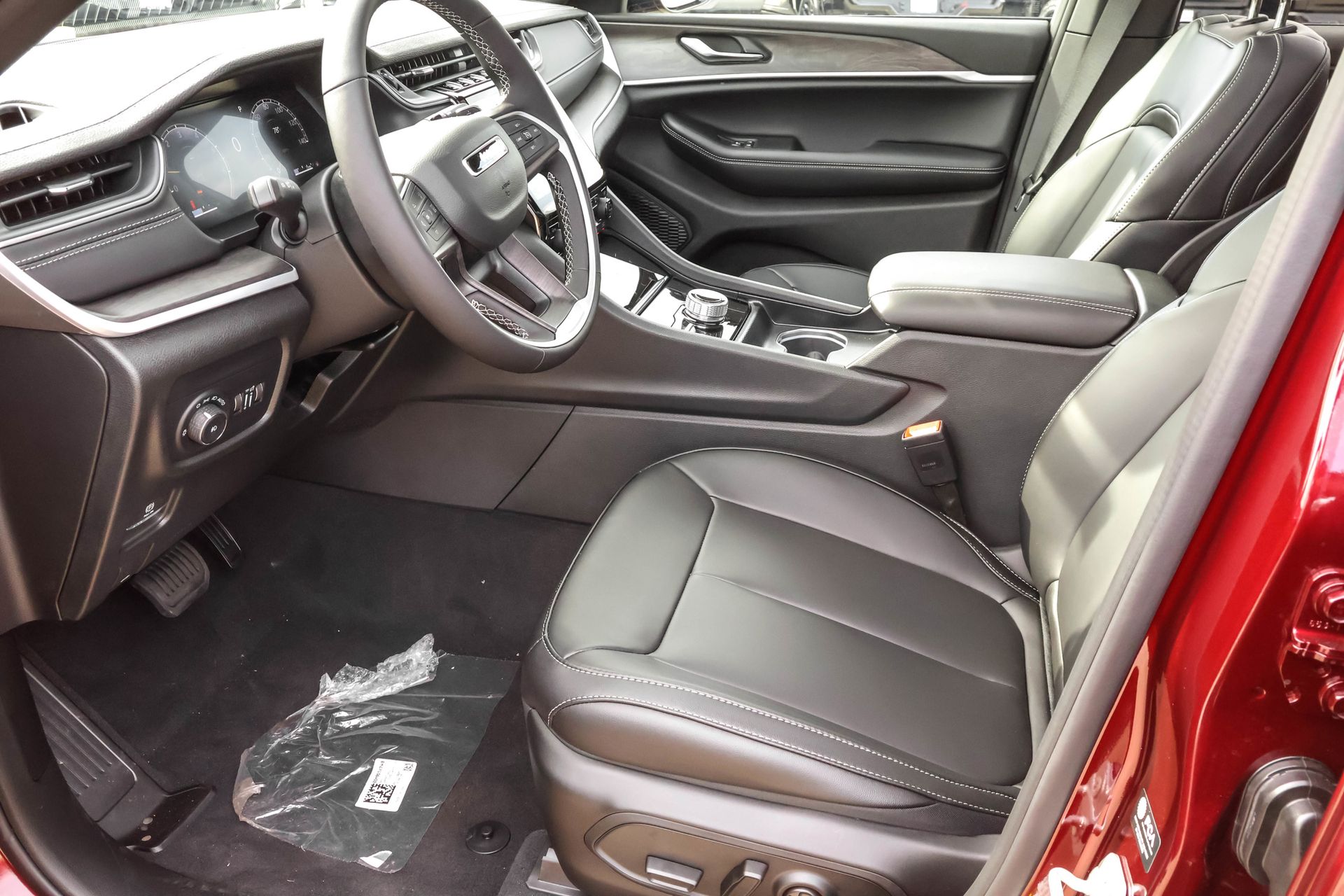 2025 JEEP GRAND CHEROKEE - Image 5