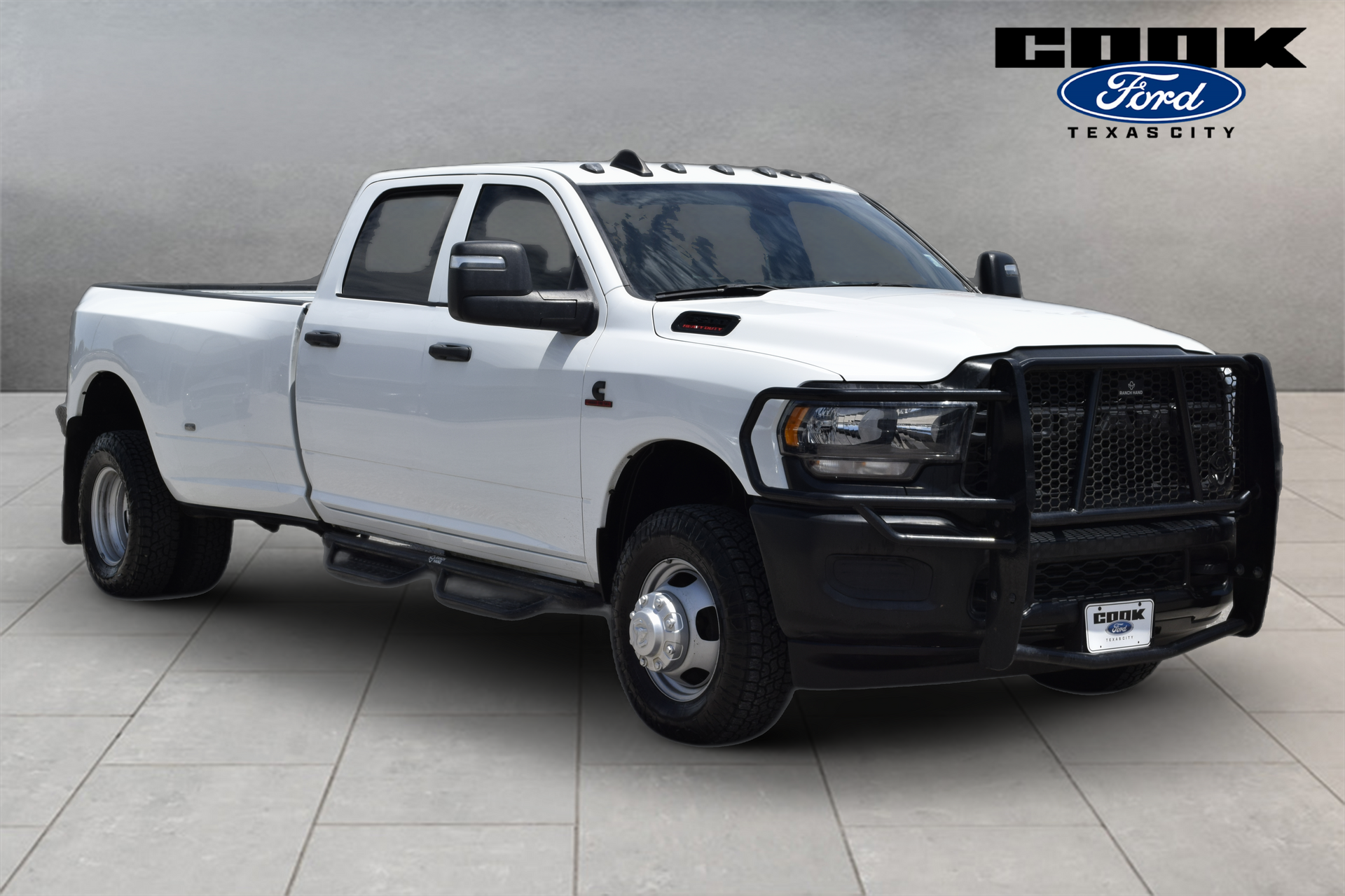 2024 Ram 3500 Tradesman - 1