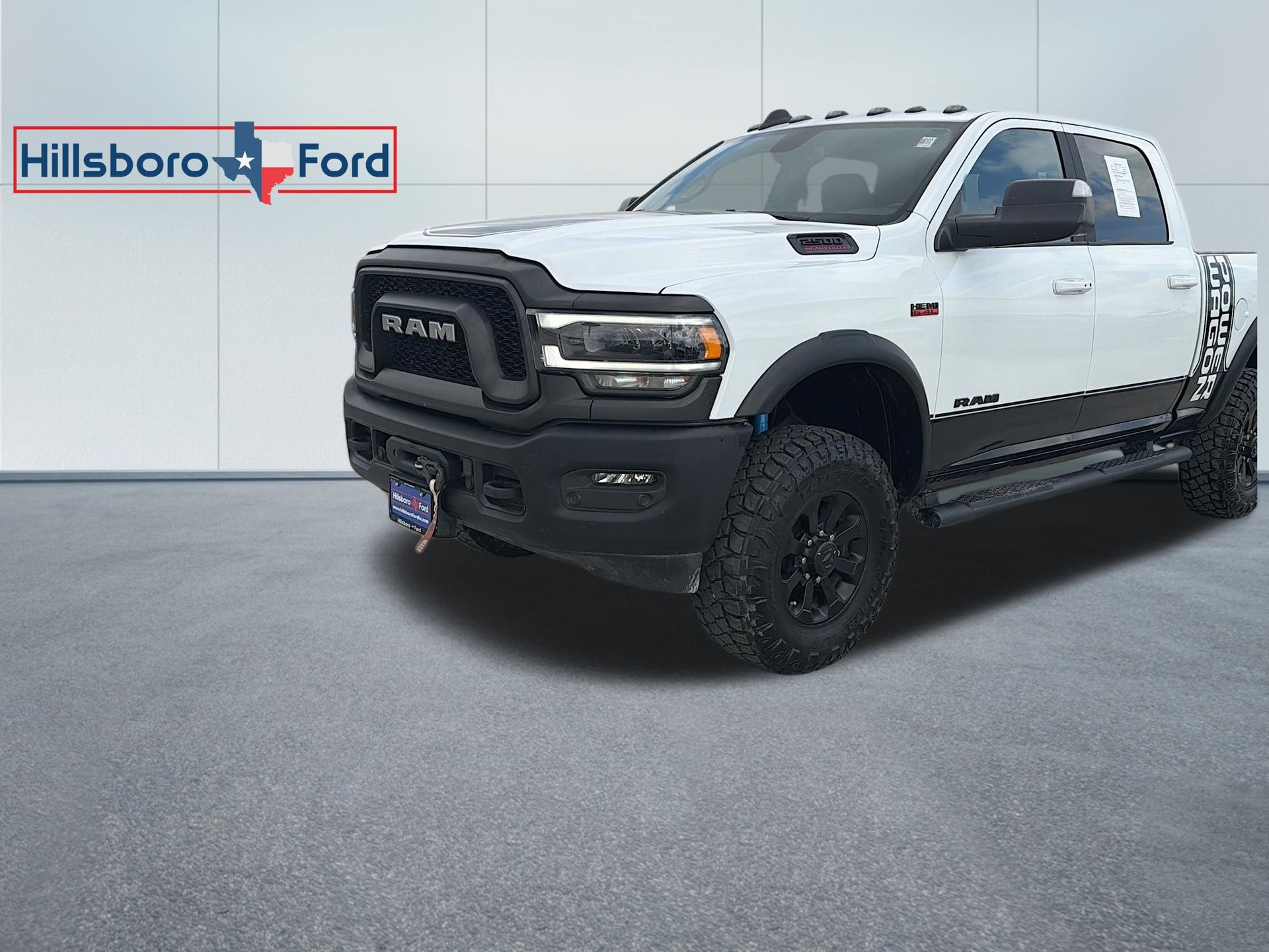 Bright White Clearcoat 2022 RAM 2500 Power Wagon Crew Cab 4WD Pickup Truck Four-Wheel Drive 8-Speed Automatic