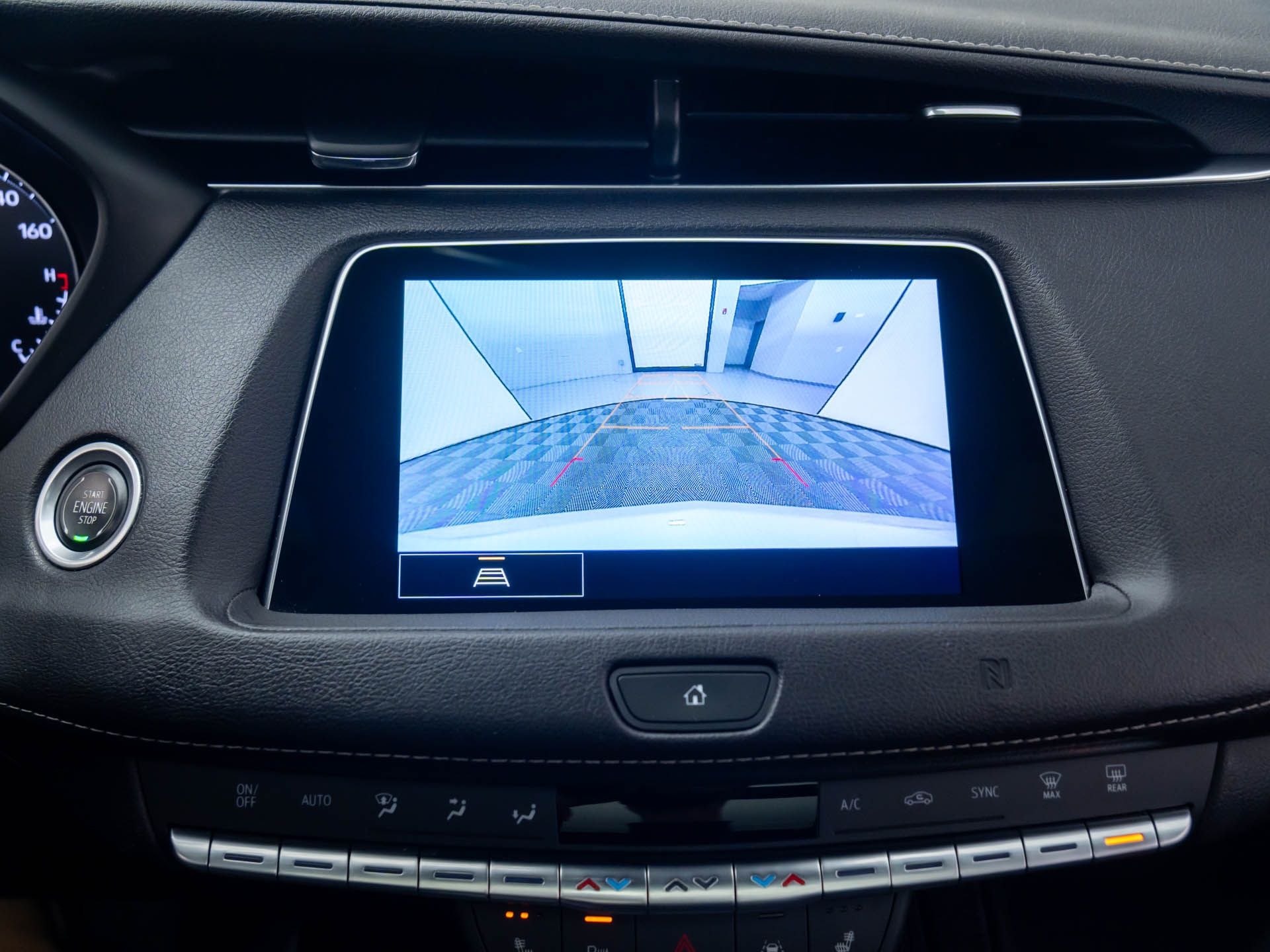 2021 Cadillac XT4 Premium Luxury photo
