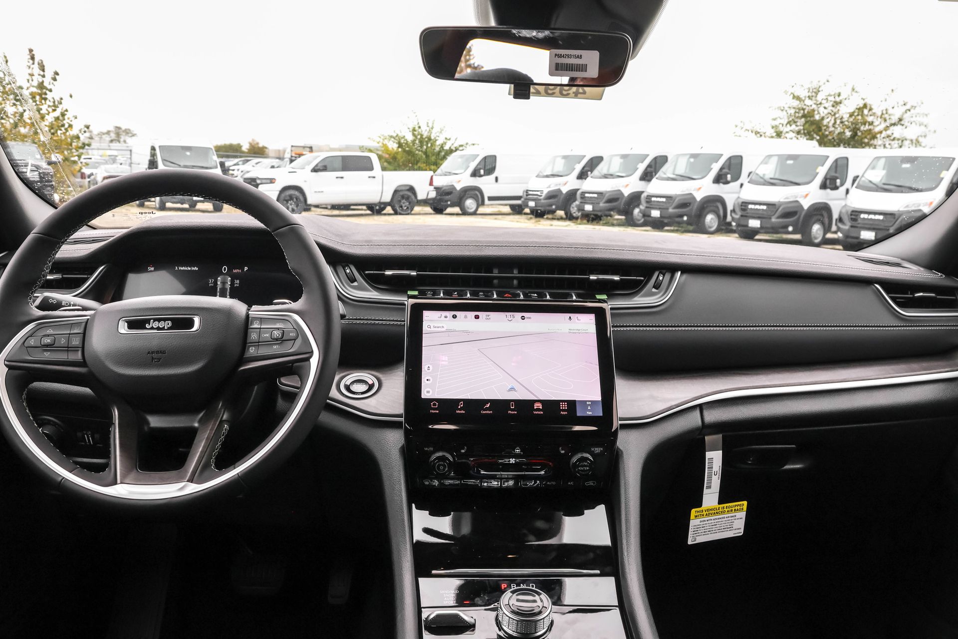 2025 JEEP GRAND CHEROKEE - Image 7