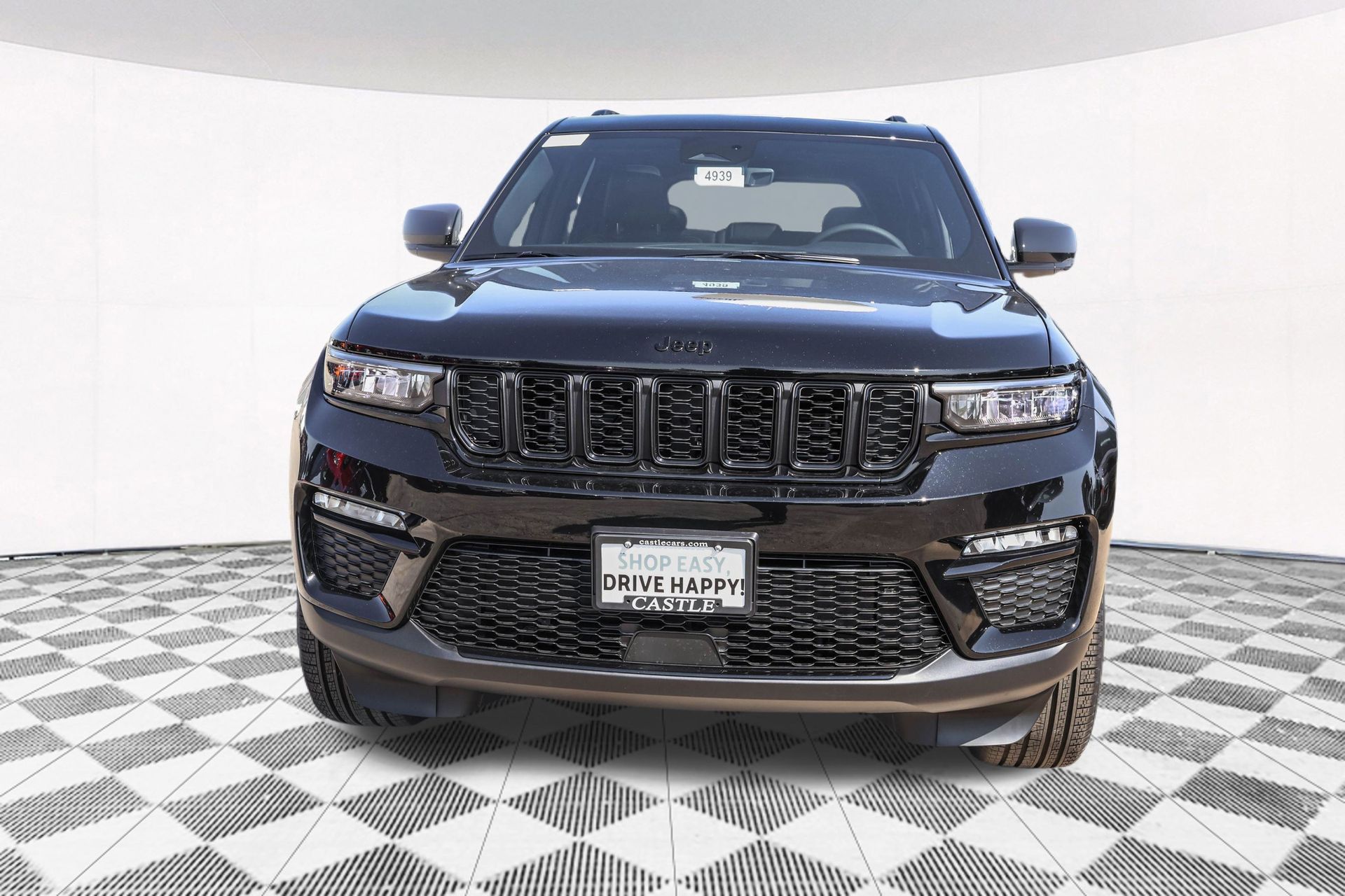 2025 JEEP GRAND CHEROKEE - Image 9