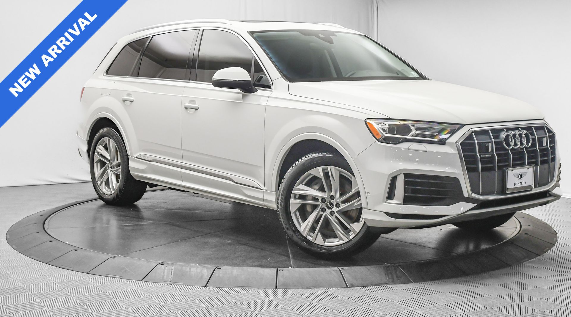 2022 Audi Q7 55 Premium Plus