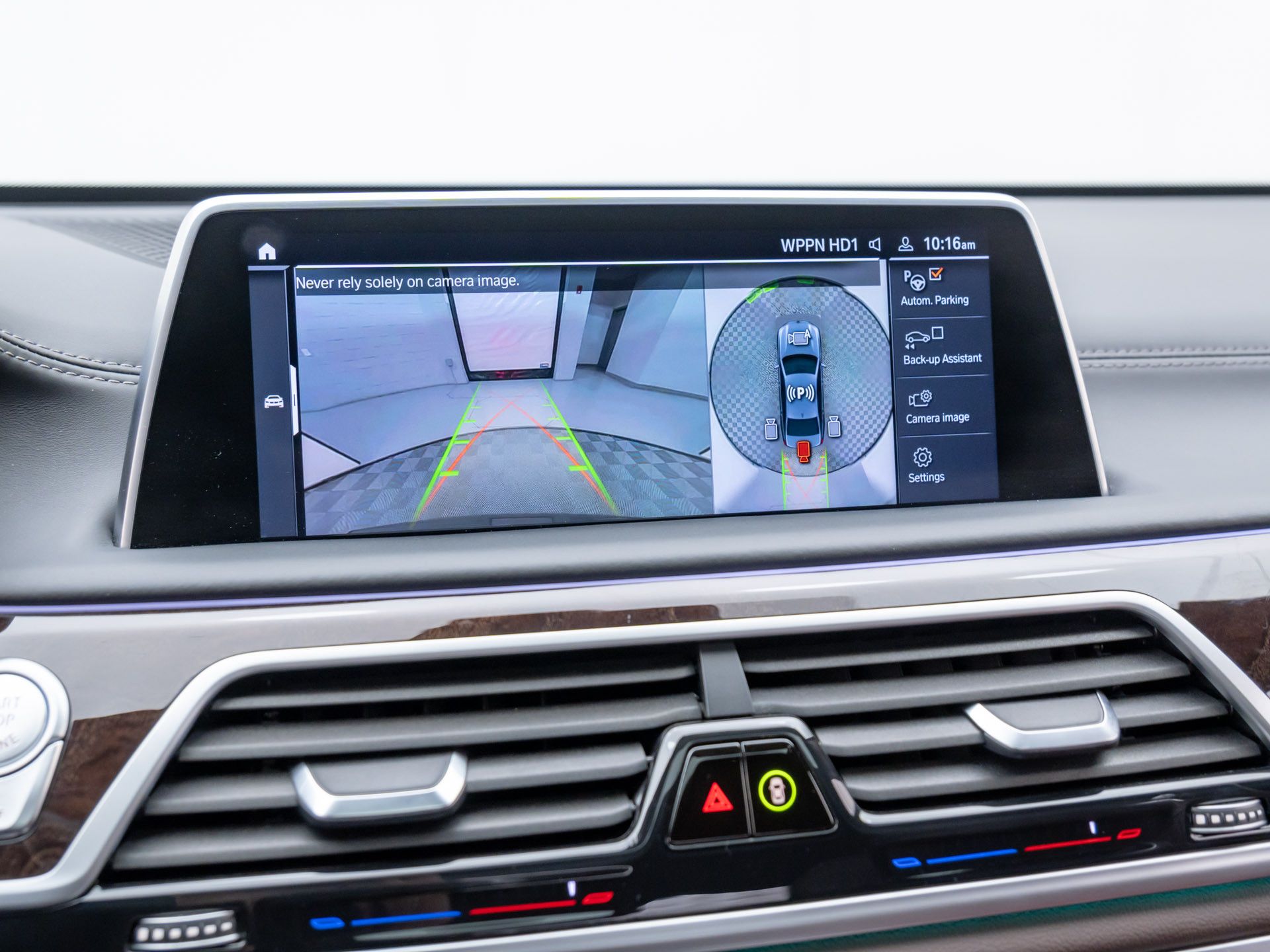 2022 BMW 7-Series 750i xDrive photo
