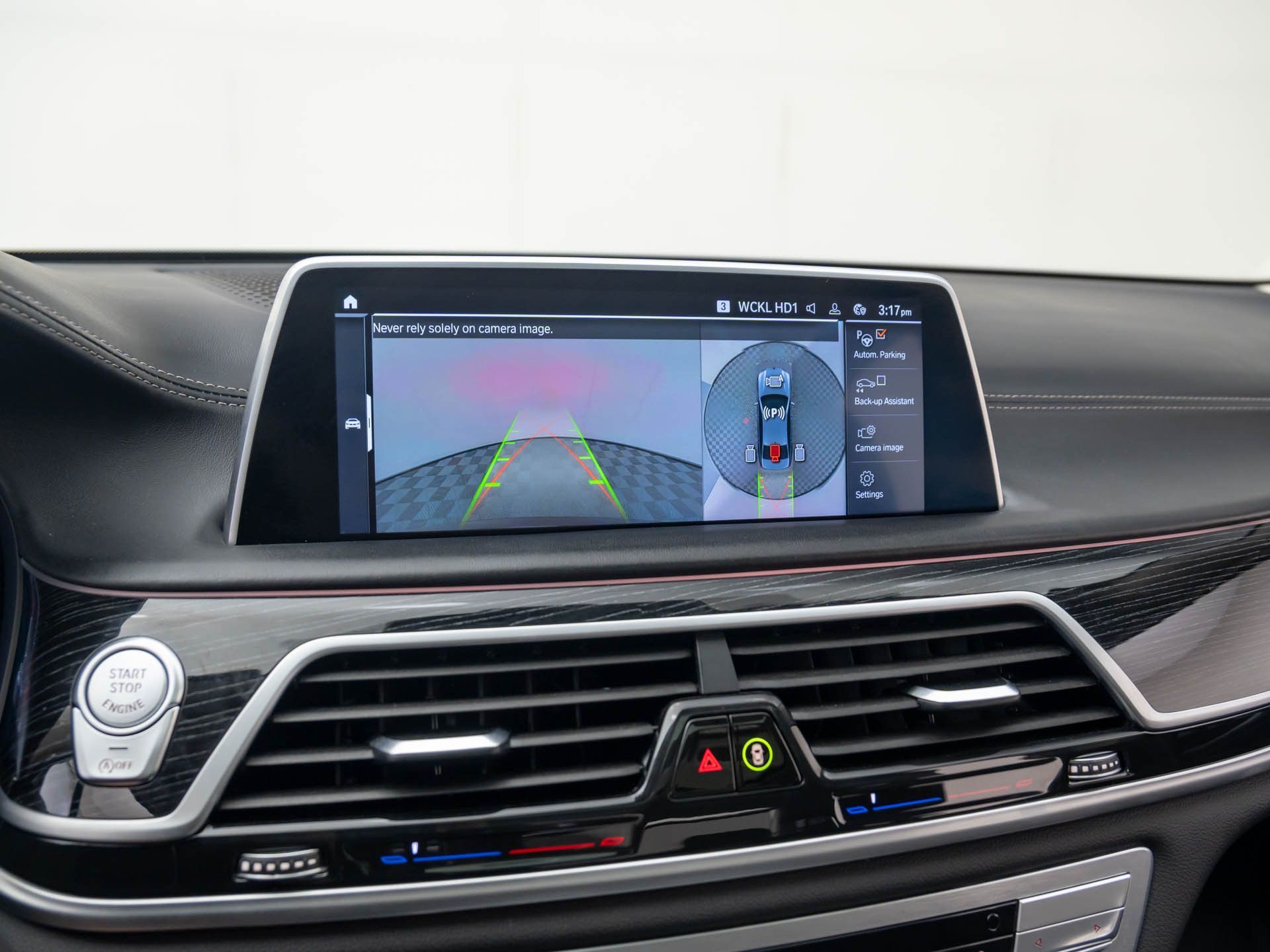 2022 BMW 7-Series 750i xDrive photo