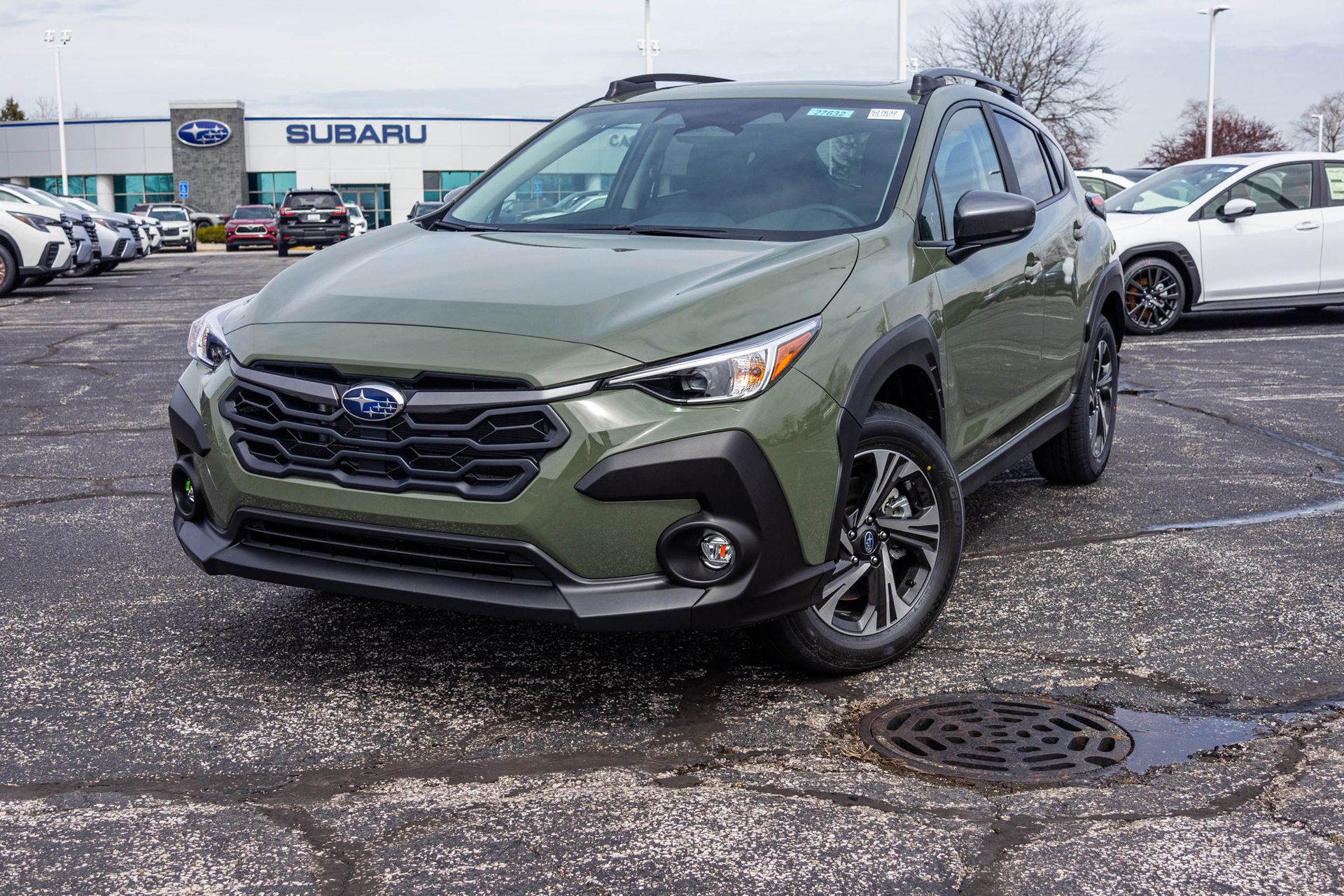 View vehicle photo 2