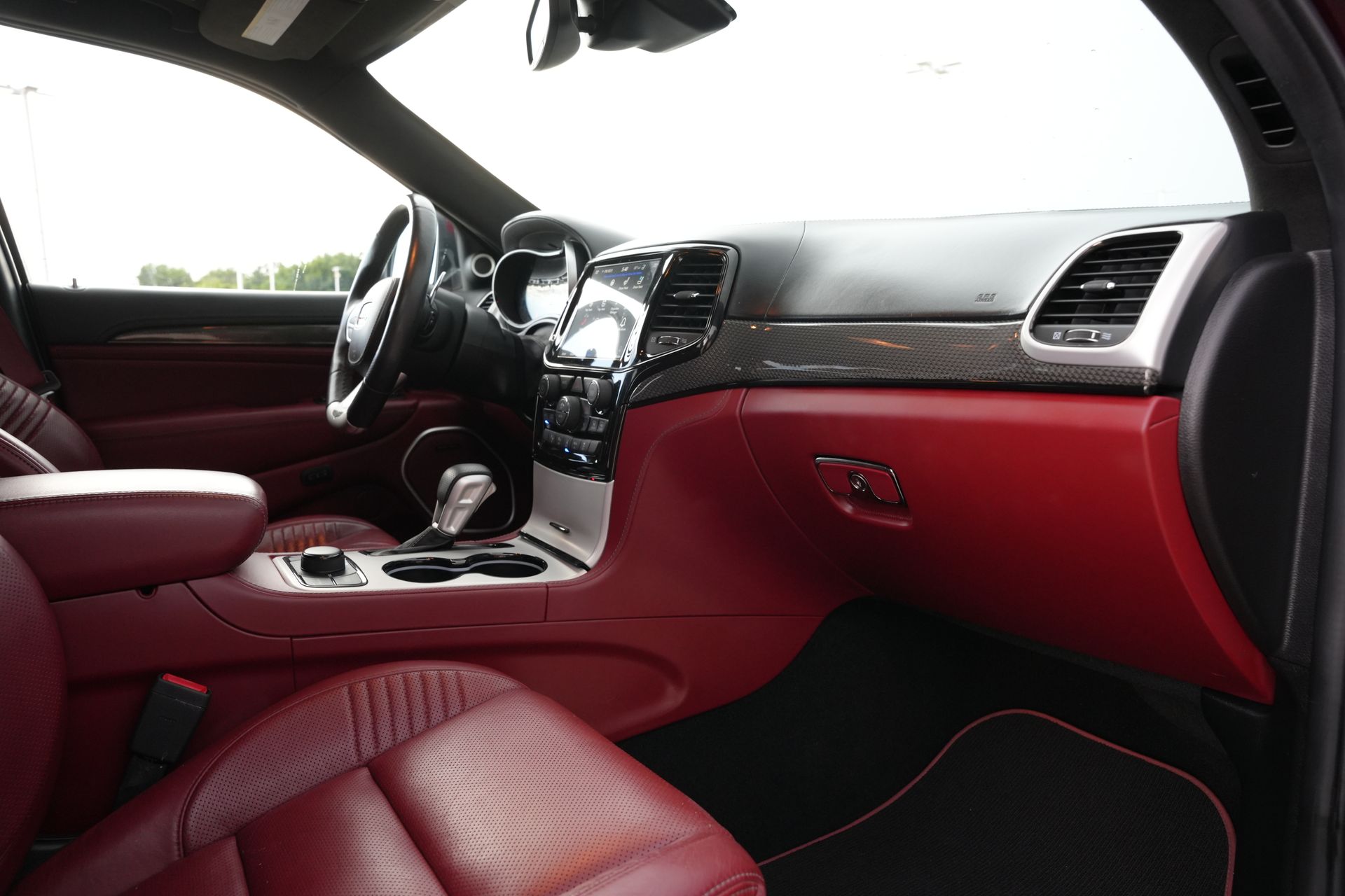 2019 Jeep Grand Cherokee Trackhawk Red at Autostrade