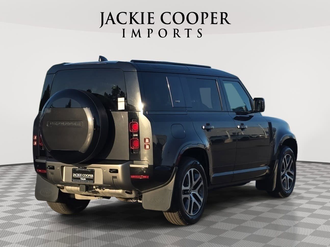 View vehicle photo 5