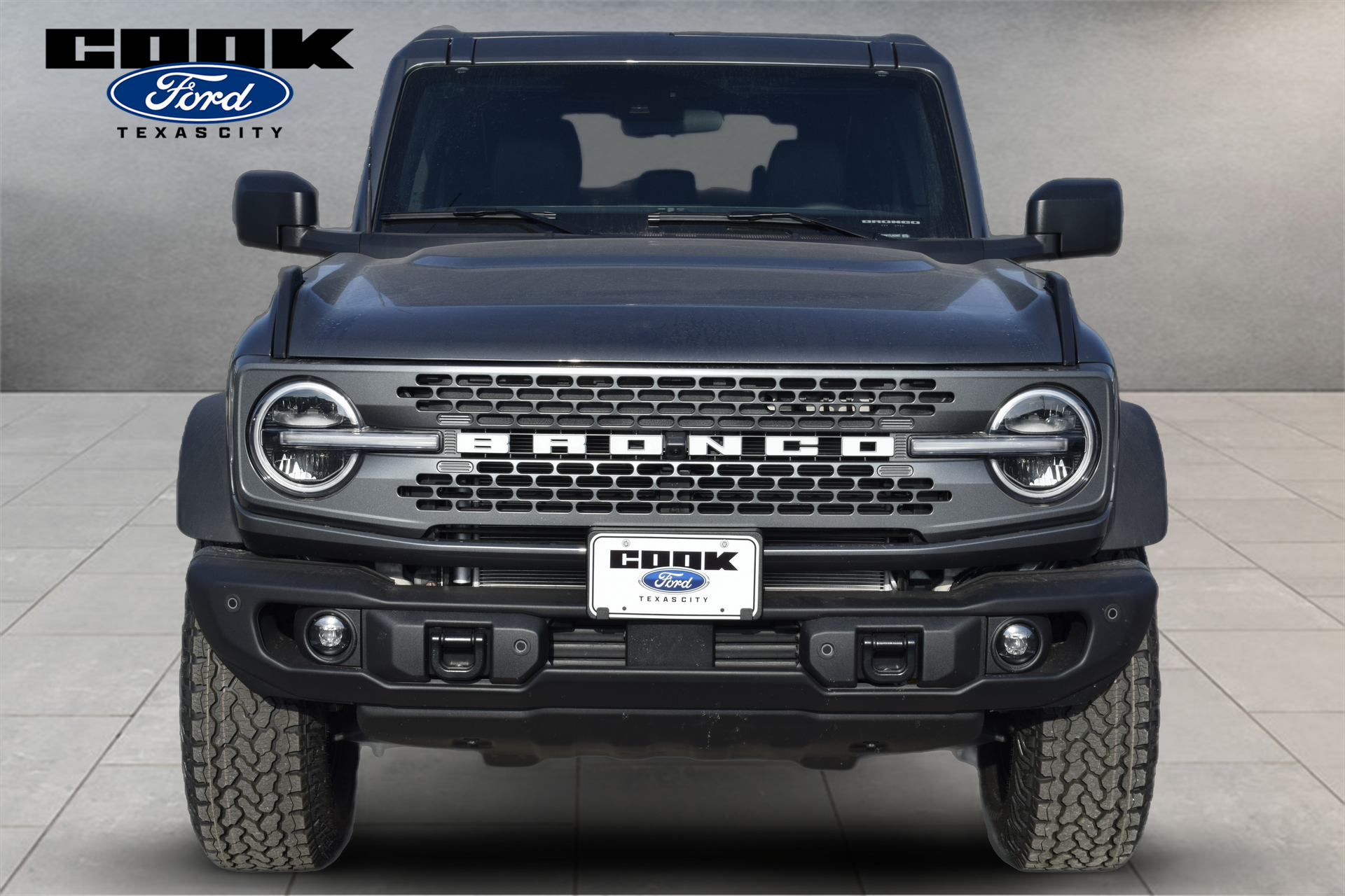 2026 Ford Bronco Badlands Gray at Cook Ford