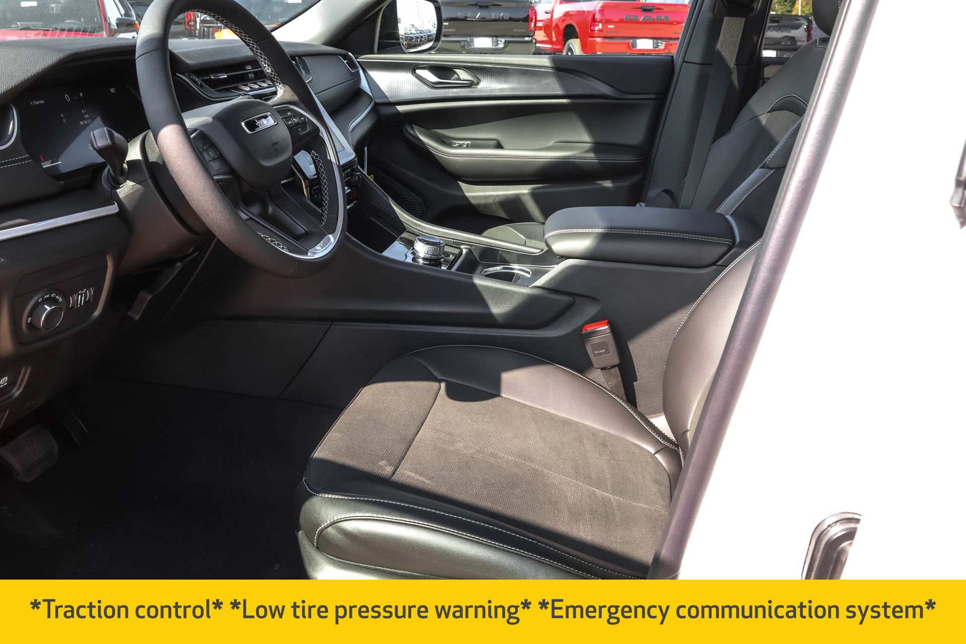 2025 JEEP GRAND CHEROKEE - Image 5