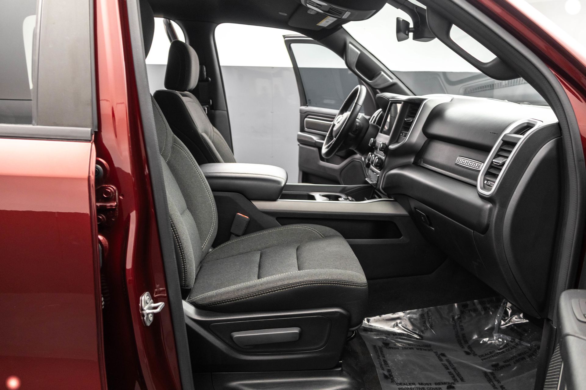 2020 RAM 1500 - Image 38