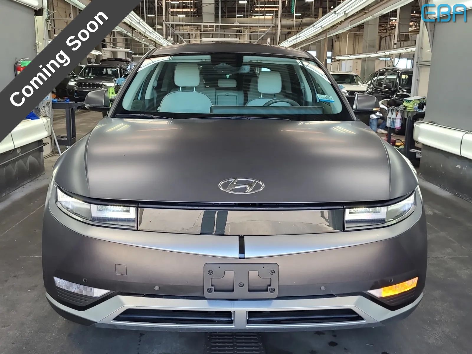 View vehicle photo 2