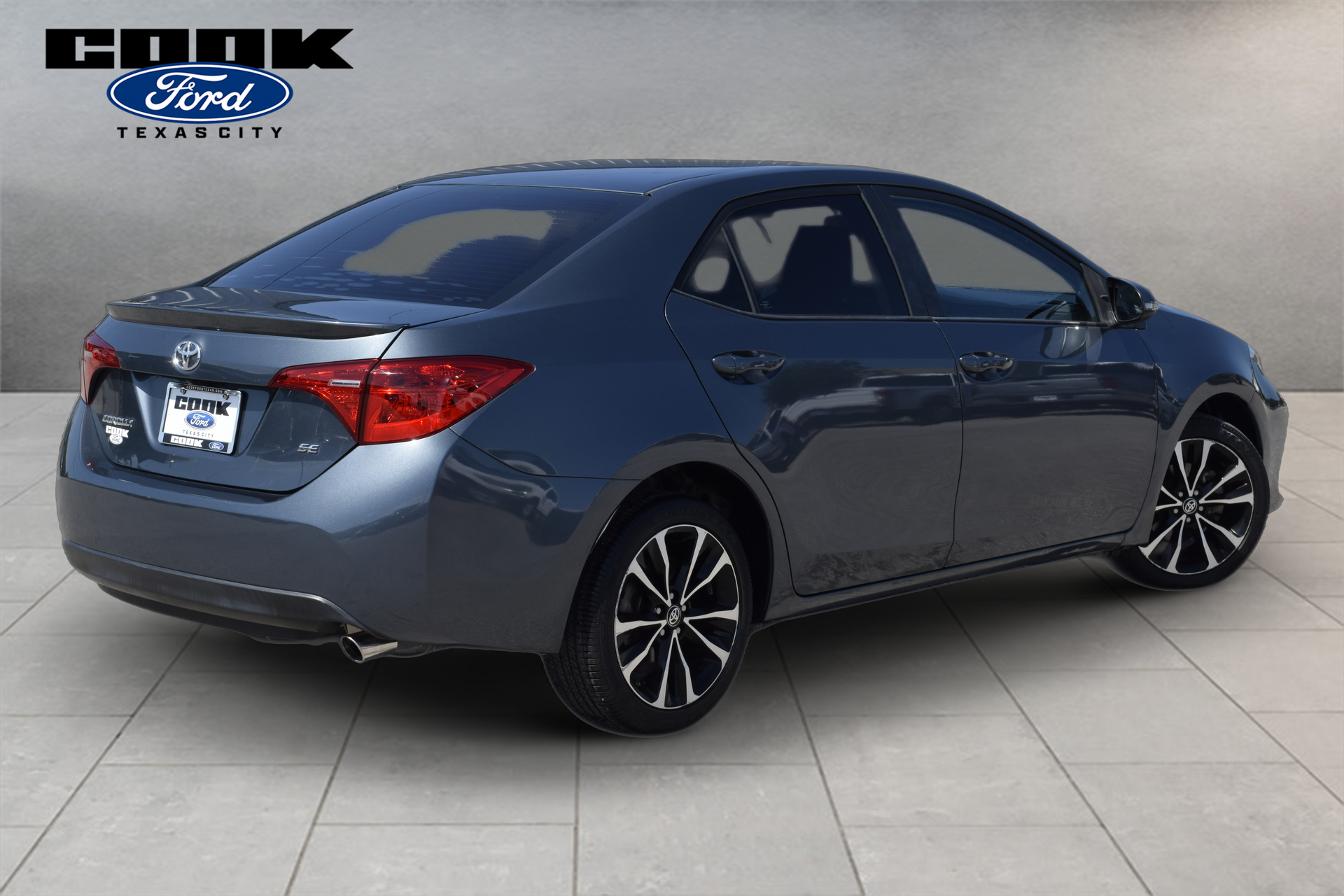 2017 Toyota Corolla SE Gray at Bravo Nissan